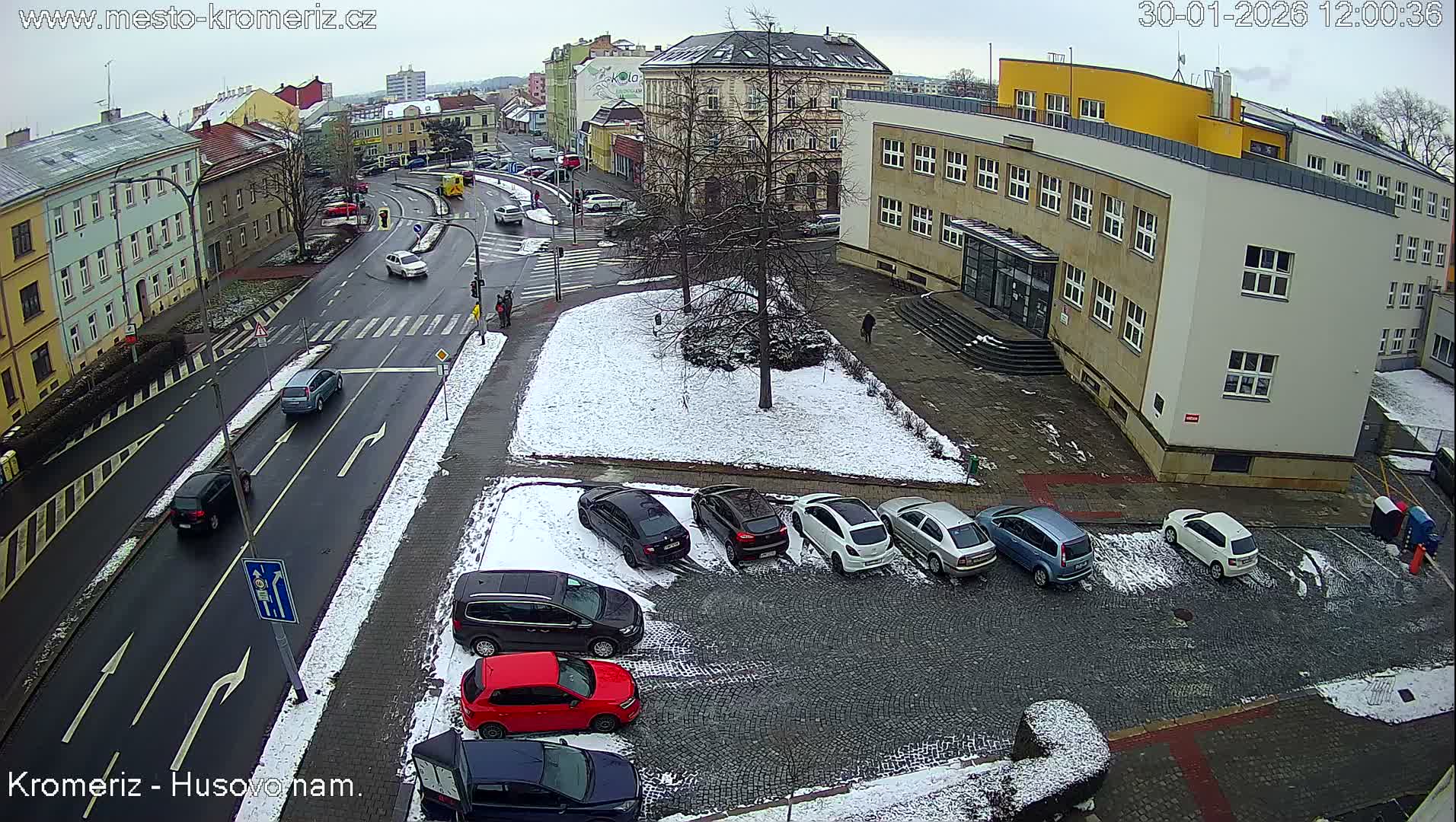 Kroměříž, Husovo & Kotojedska Náměstí  Square Intersection Live Cam - Kromeriz, Zlin, Czechia