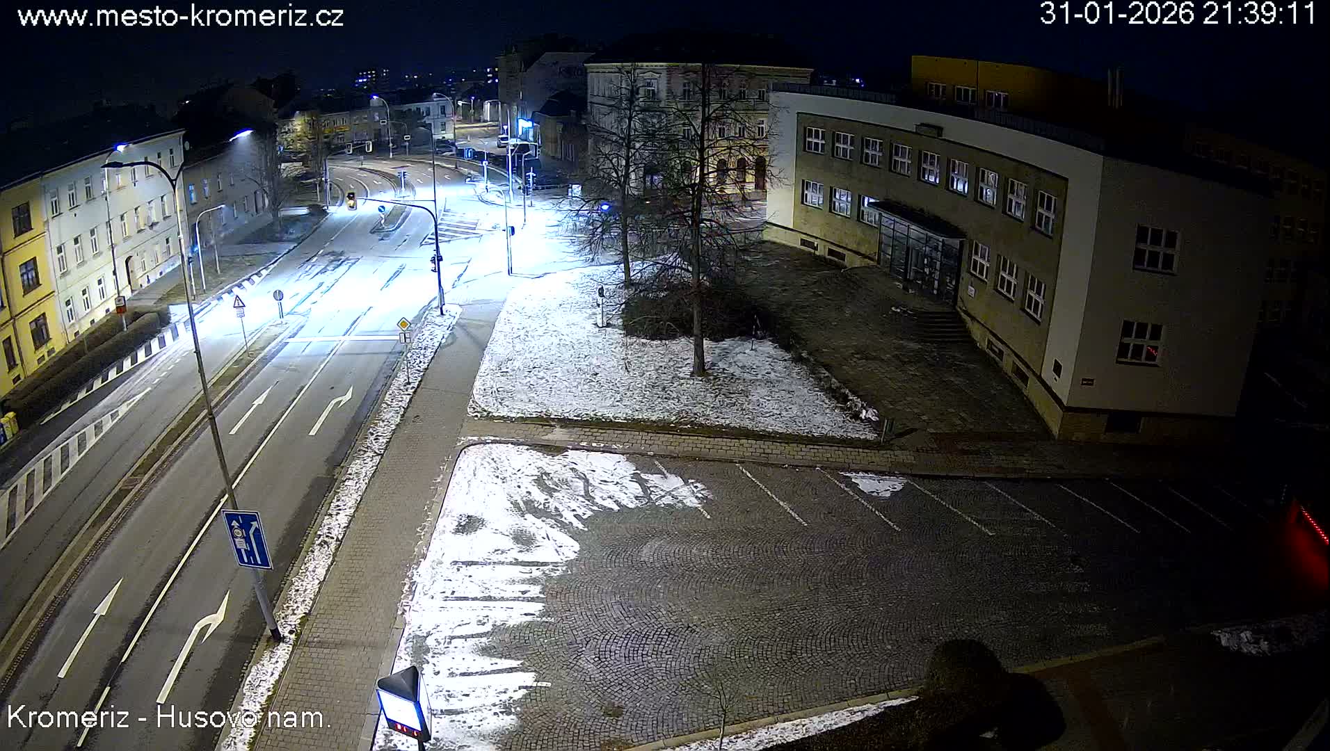 Kroměříž, Husovo & Kotojedska Náměstí  Square Intersection Live Cam - Kromeriz, Zlin, Czechia