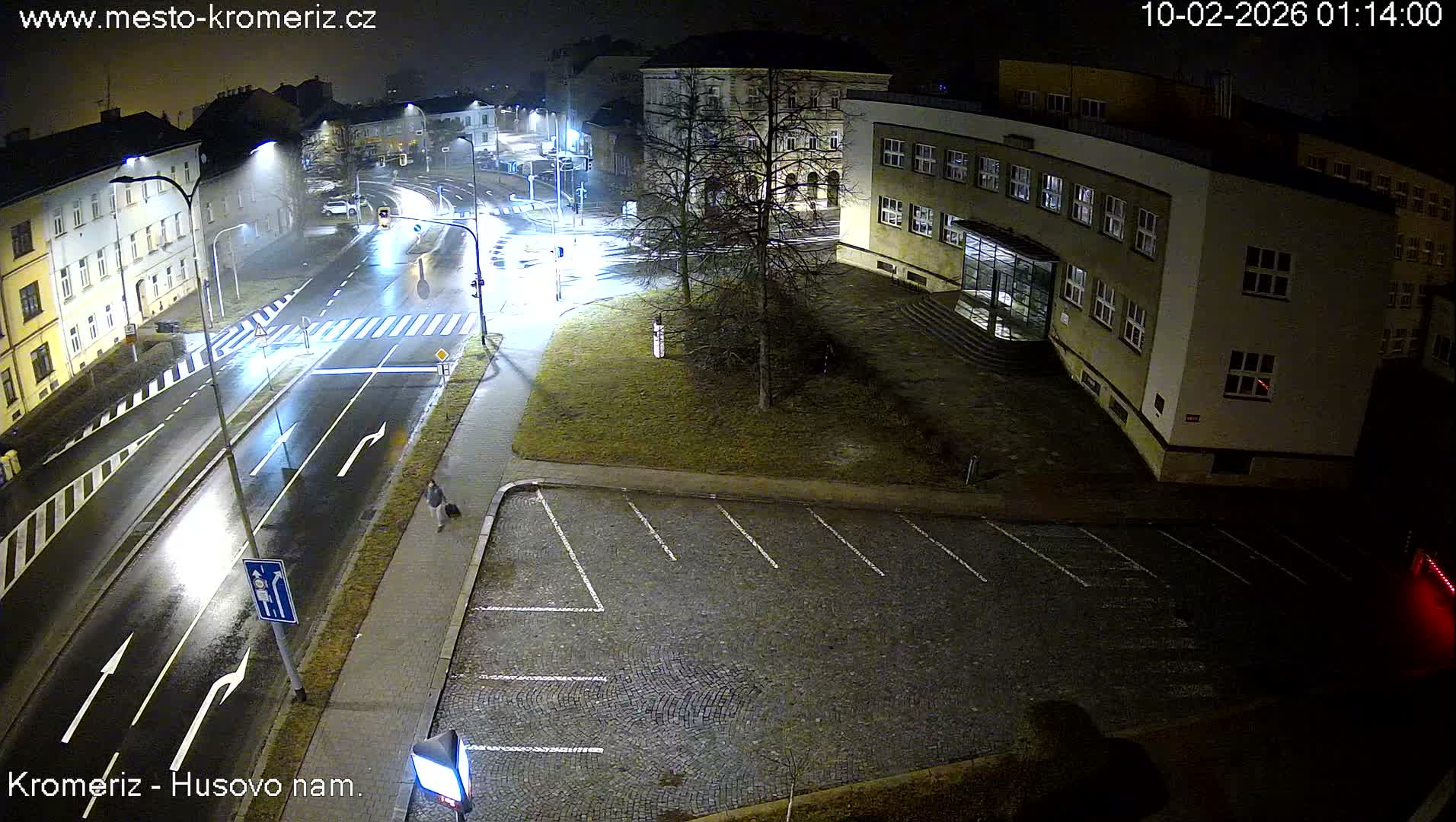 Kroměříž, Husovo & Kotojedska Náměstí  Square Intersection Live Cam - Kromeriz, Zlin, Czechia