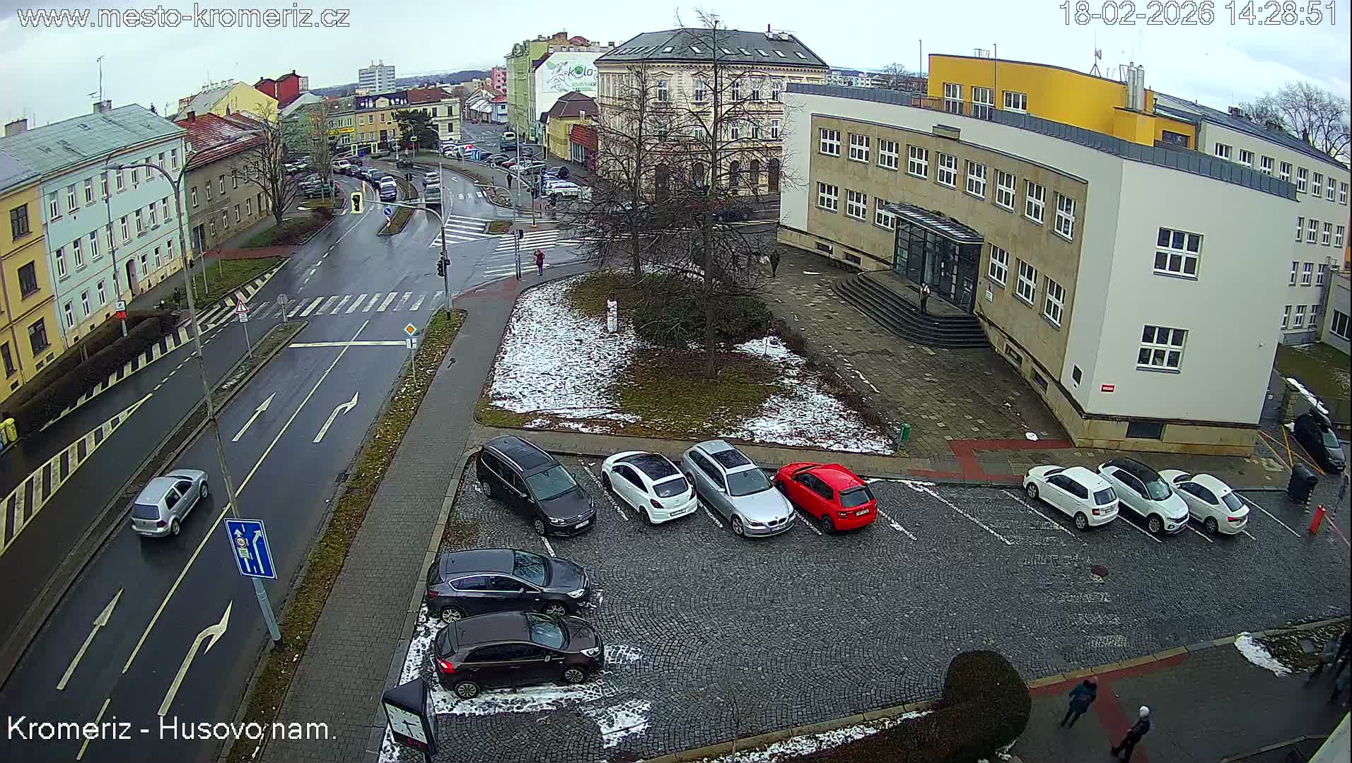 Kroměříž, Husovo & Kotojedska Náměstí  Square Intersection Live Cam - Kromeriz, Zlin, Czechia