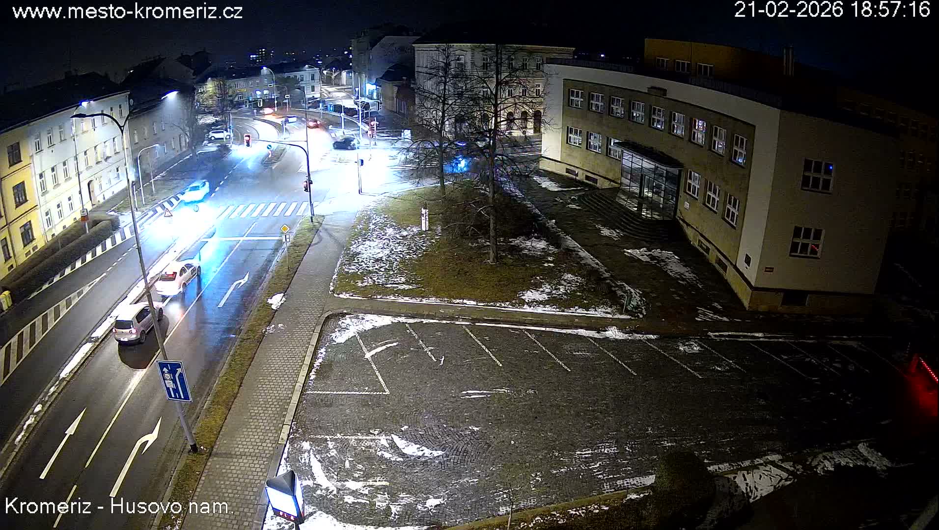 Kroměříž, Husovo & Kotojedska Náměstí  Square Intersection Live Cam - Kromeriz, Zlin, Czechia