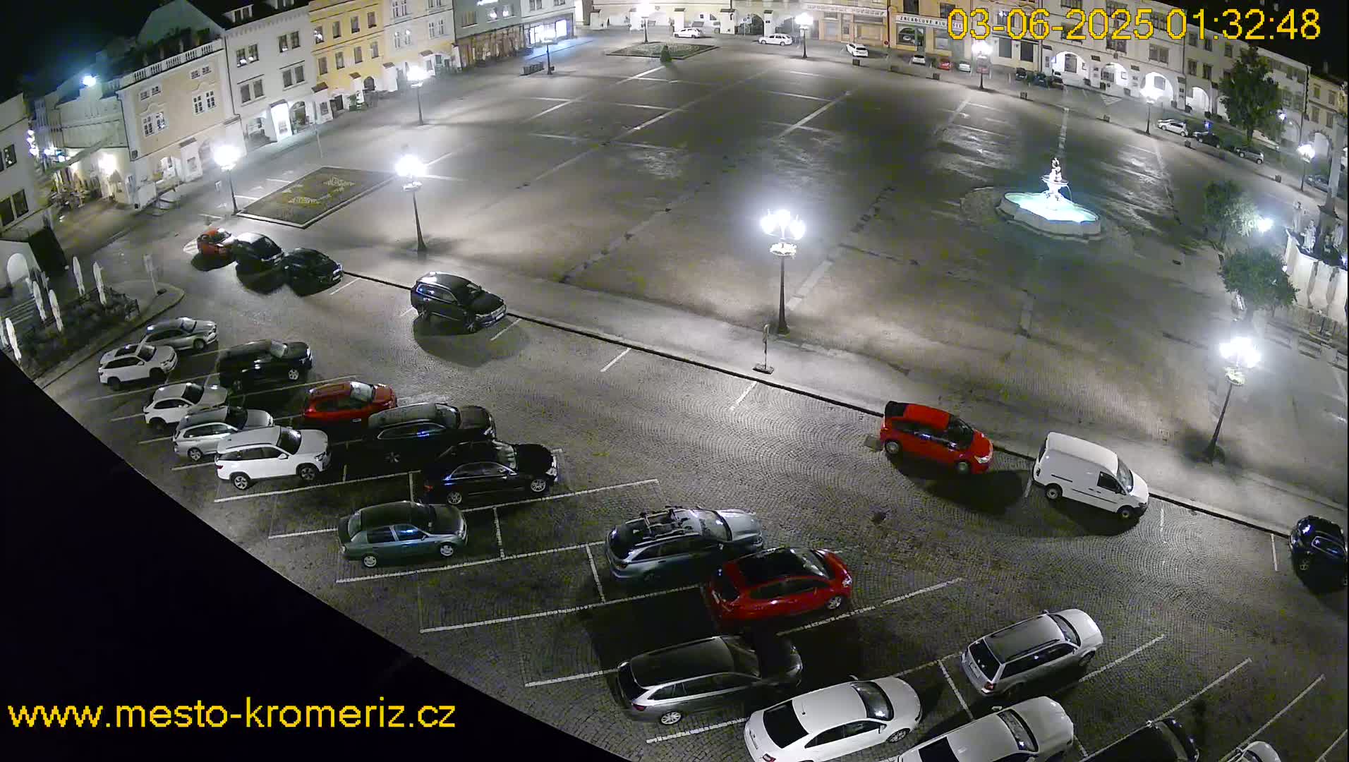Kroměříž , (Velké náměstí ) Great Square East View Live Cam - Kromeriz, Zlin, Czechia