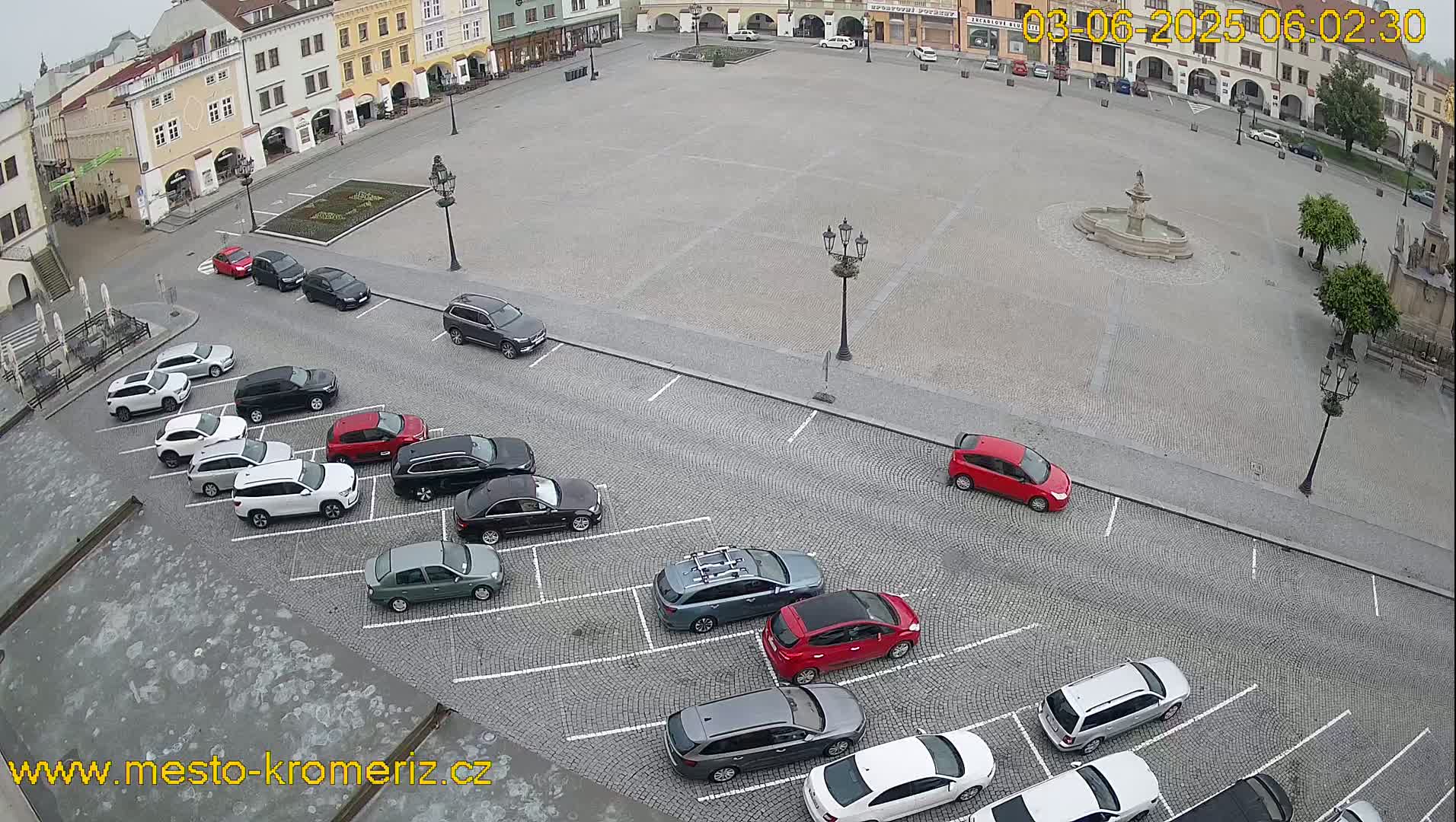 Kroměříž , (Velké náměstí ) Great Square East View Live Cam - Kromeriz, Zlin, Czechia