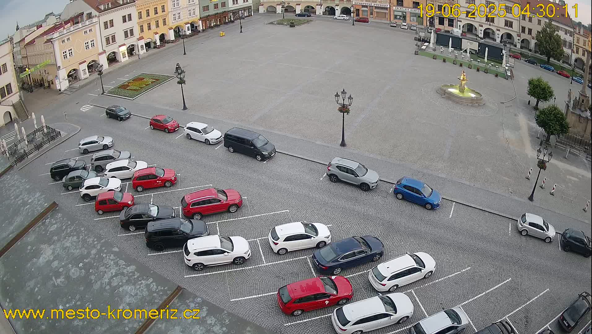 Kroměříž , (Velké náměstí ) Great Square East View Live Cam - Kromeriz, Zlin, Czechia