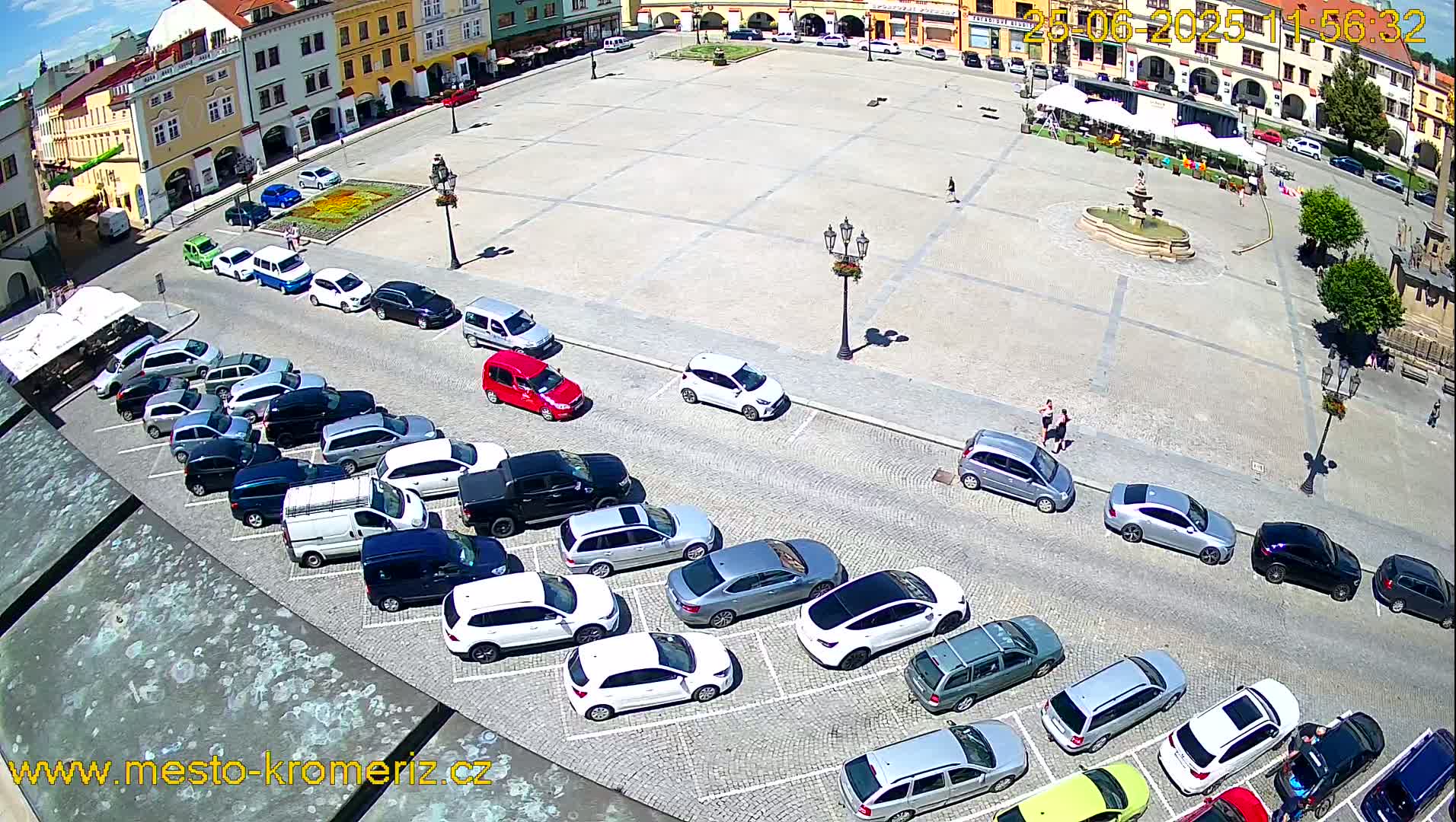 Kroměříž , (Velké náměstí ) Great Square East View Live Cam - Kromeriz, Zlin, Czechia