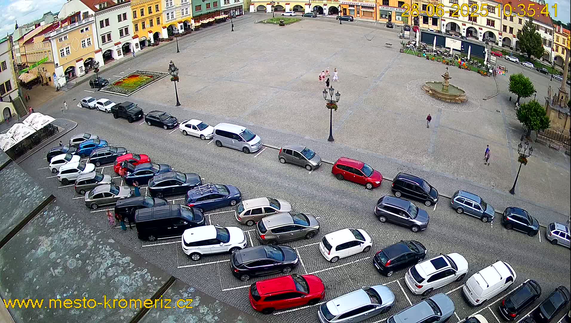 Kroměříž , (Velké náměstí ) Great Square East View Live Cam - Kromeriz, Zlin, Czechia