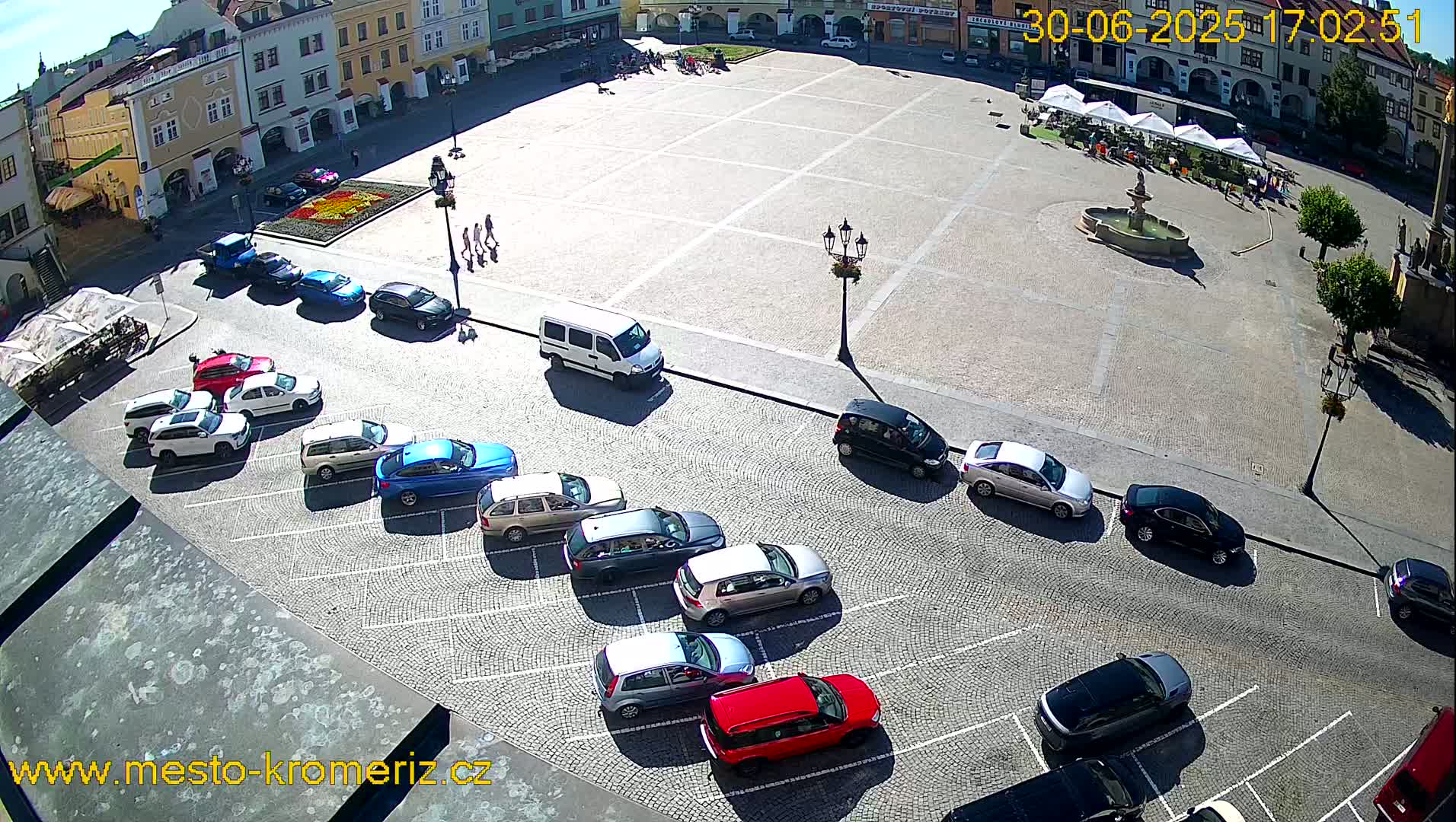 Kroměříž , (Velké náměstí ) Great Square East View Live Cam - Kromeriz, Zlin, Czechia