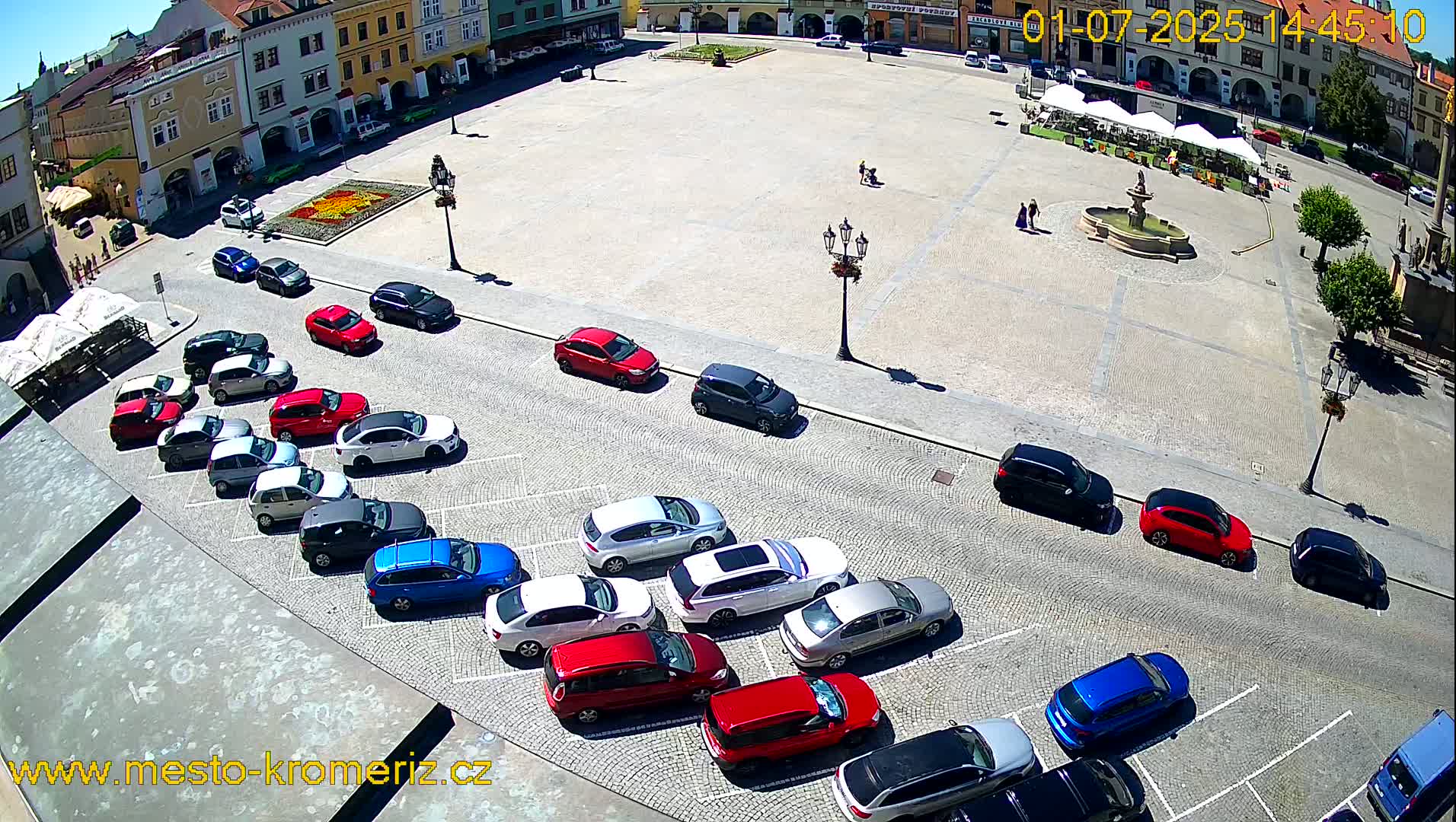 Kroměříž , (Velké náměstí ) Great Square East View Live Cam - Kromeriz, Zlin, Czechia