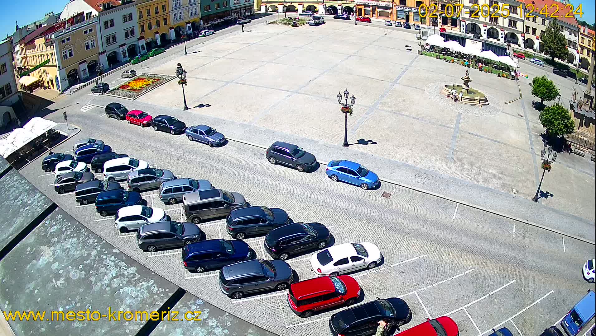 Kroměříž , (Velké náměstí ) Great Square East View Live Cam - Kromeriz, Zlin, Czechia