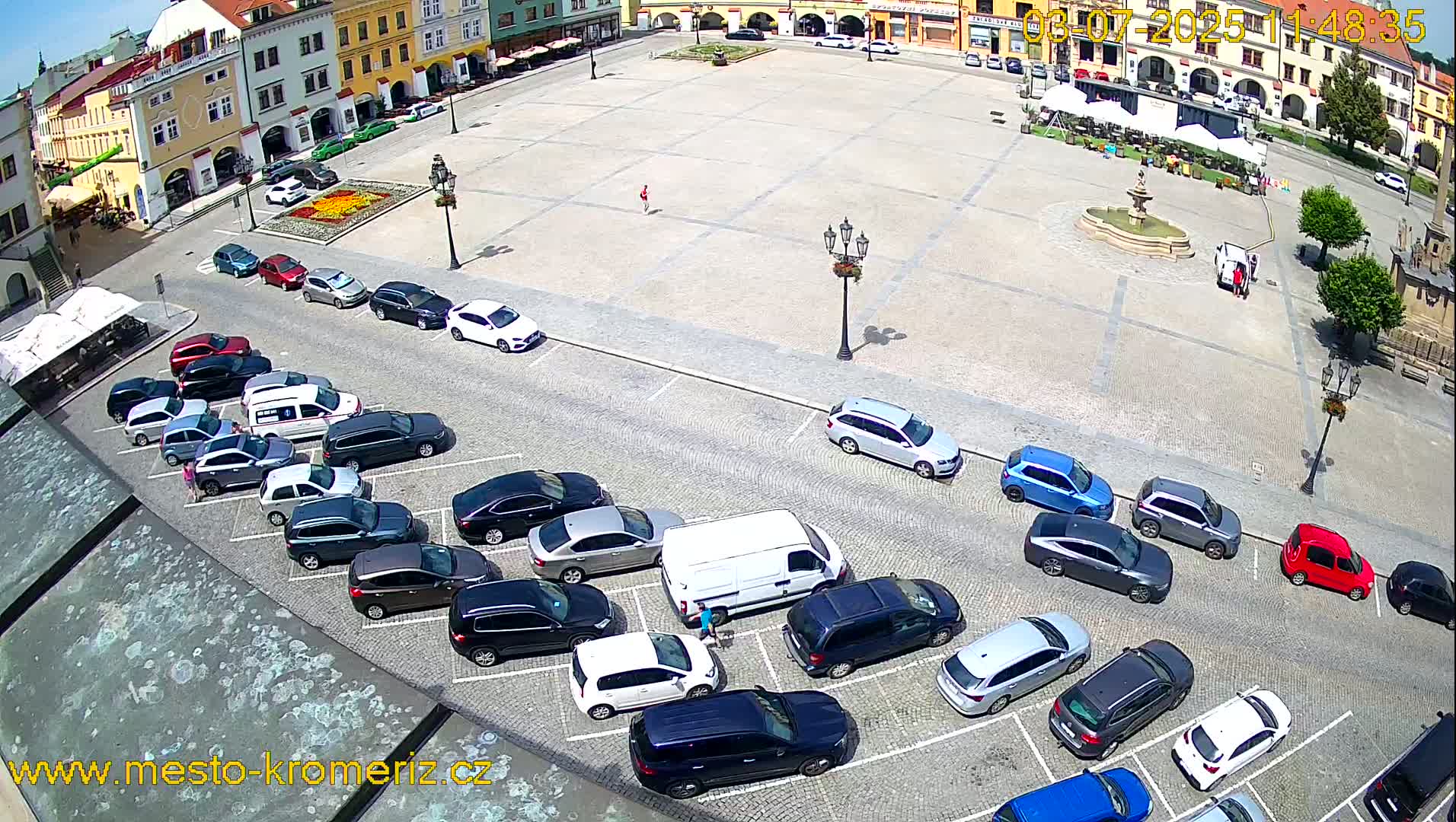 Kroměříž , (Velké náměstí ) Great Square East View Live Cam - Kromeriz, Zlin, Czechia