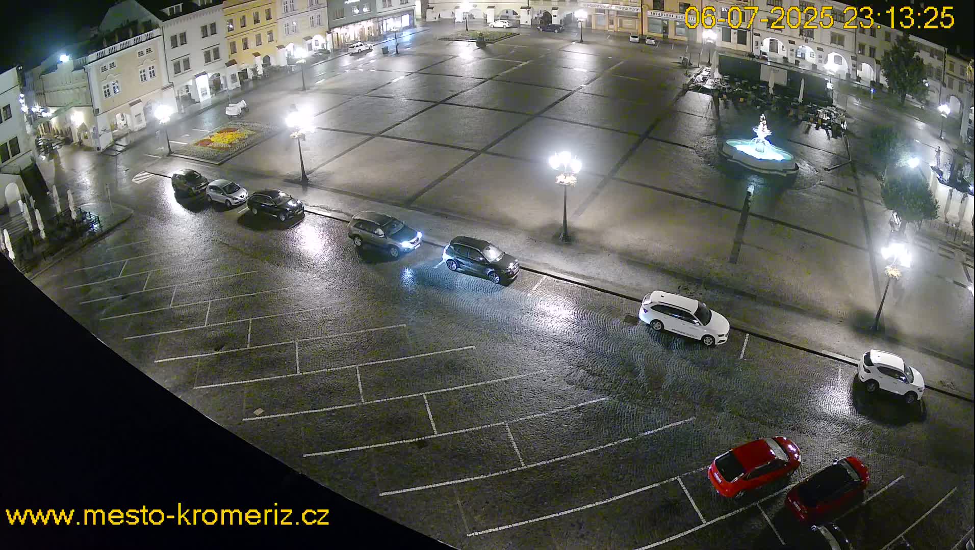 Kroměříž , (Velké náměstí ) Great Square East View Live Cam - Kromeriz, Zlin, Czechia