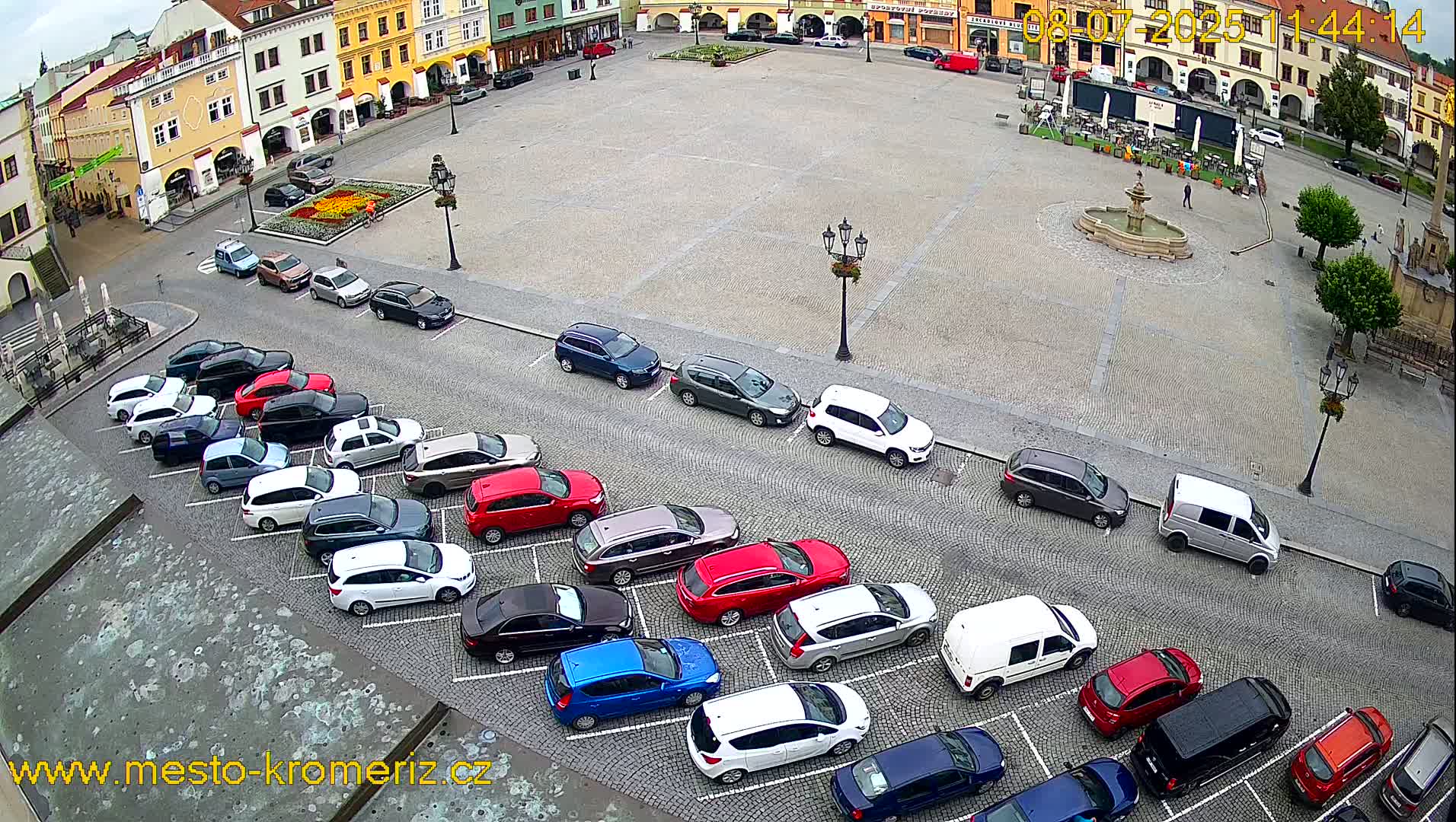 Kroměříž , (Velké náměstí ) Great Square East View Live Cam - Kromeriz, Zlin, Czechia