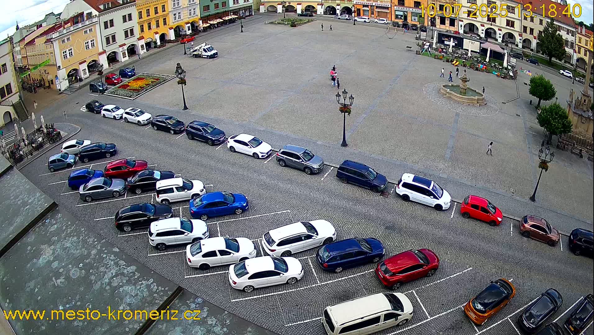 Kroměříž , (Velké náměstí ) Great Square East View Live Cam - Kromeriz, Zlin, Czechia
