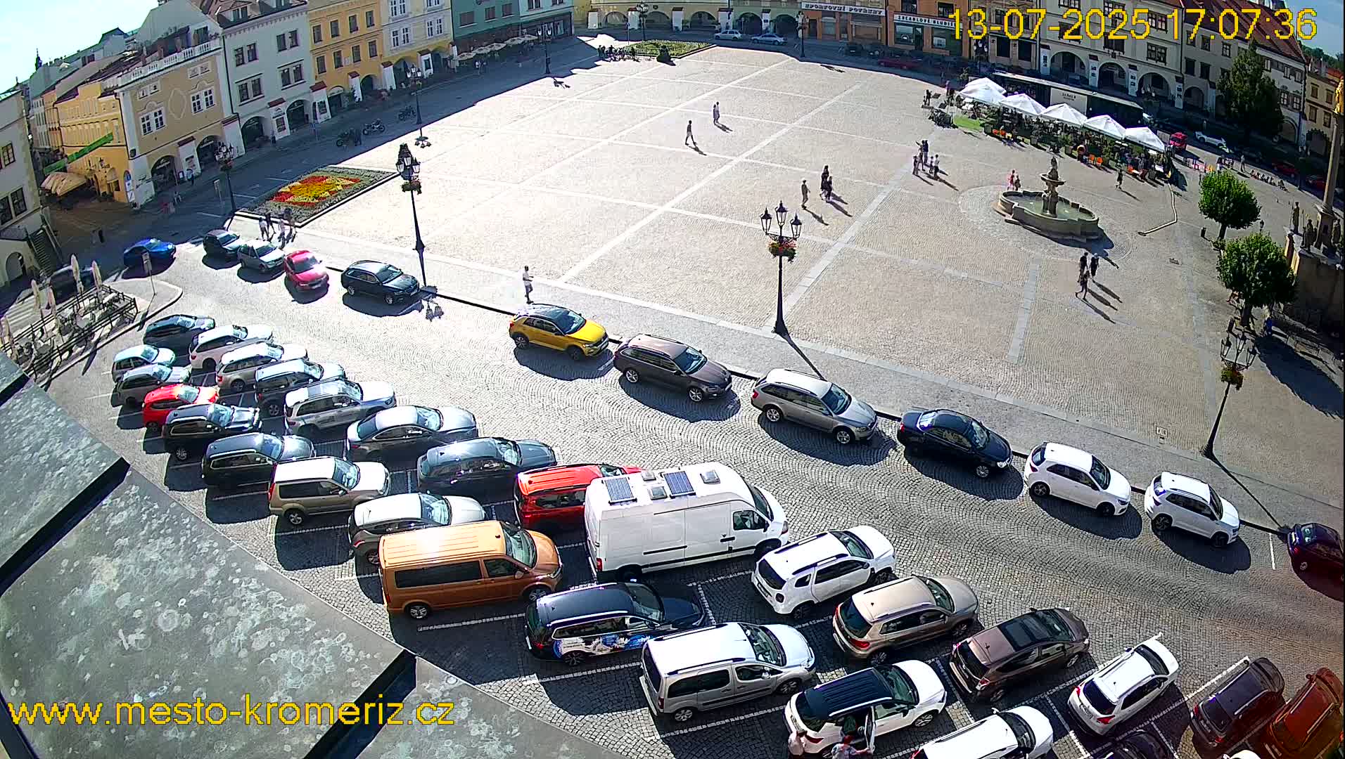 Kroměříž , (Velké náměstí ) Great Square East View Live Cam - Kromeriz, Zlin, Czechia