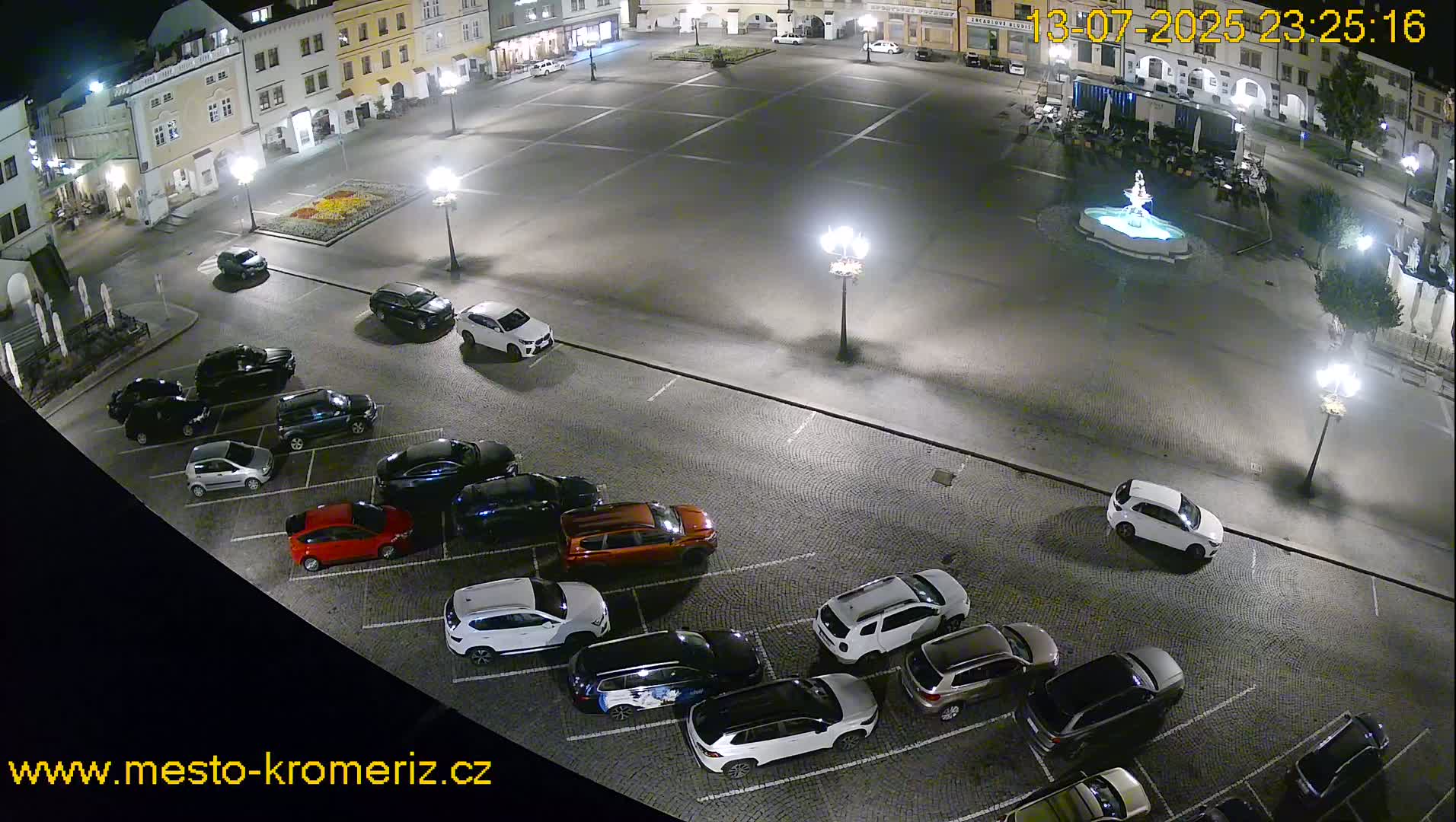 Kroměříž , (Velké náměstí ) Great Square East View Live Cam - Kromeriz, Zlin, Czechia