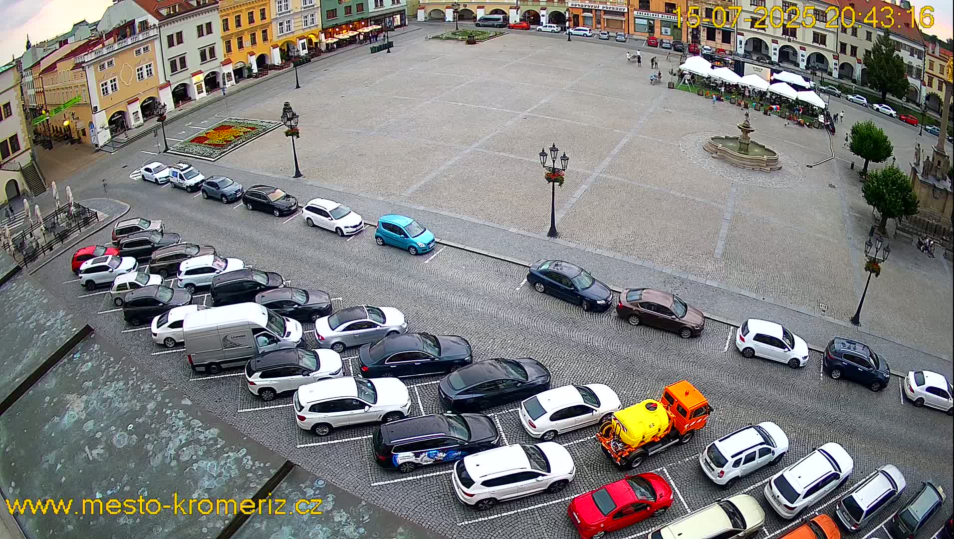 Kroměříž , (Velké náměstí ) Great Square East View Live Cam - Kromeriz, Zlin, Czechia