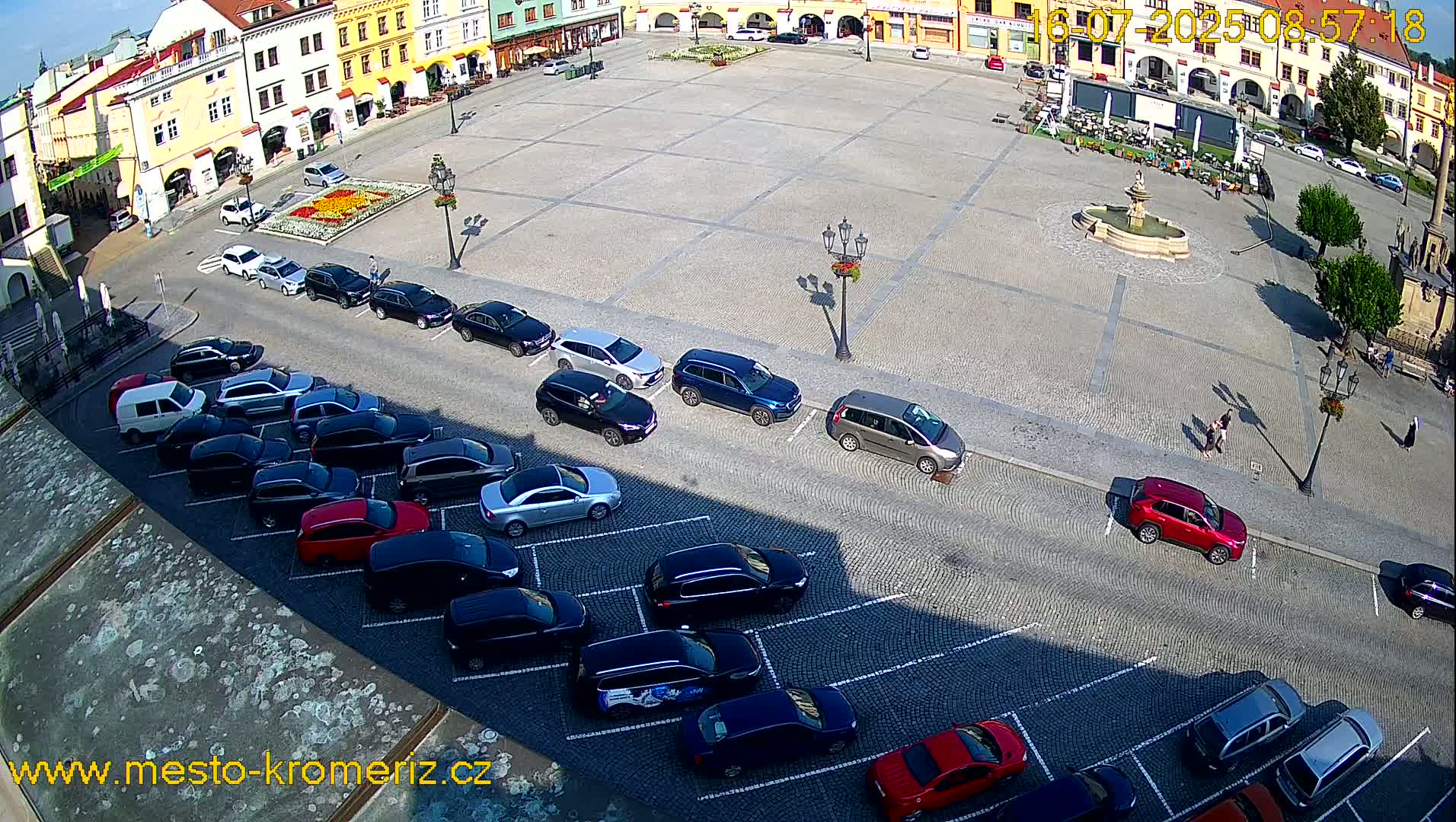 Kroměříž , (Velké náměstí ) Great Square East View Live Cam - Kromeriz, Zlin, Czechia