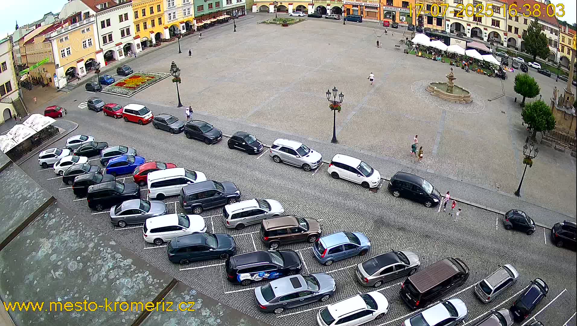 Kroměříž , (Velké náměstí ) Great Square East View Live Cam - Kromeriz, Zlin, Czechia