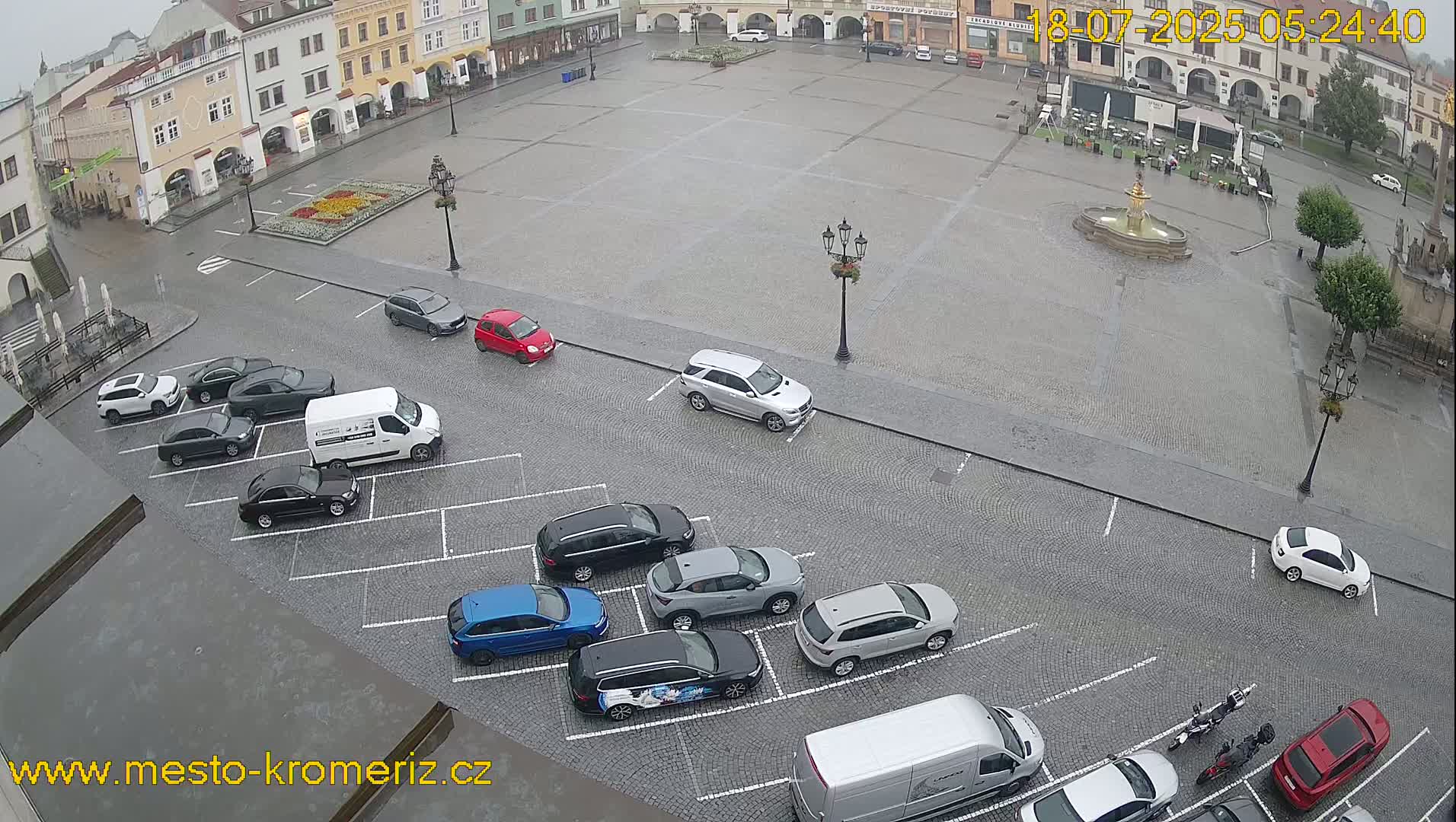 Kroměříž , (Velké náměstí ) Great Square East View Live Cam - Kromeriz, Zlin, Czechia