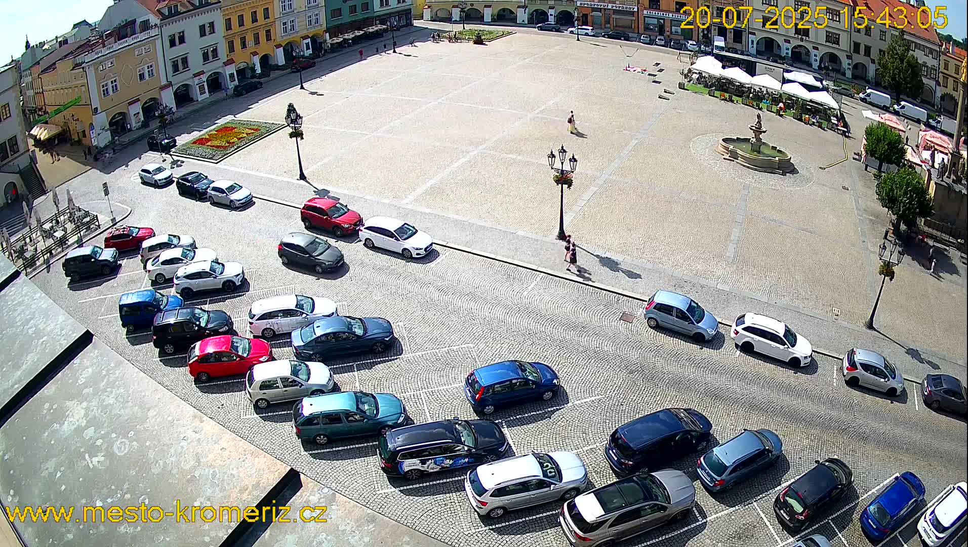 Kroměříž , (Velké náměstí ) Great Square East View Live Cam - Kromeriz, Zlin, Czechia