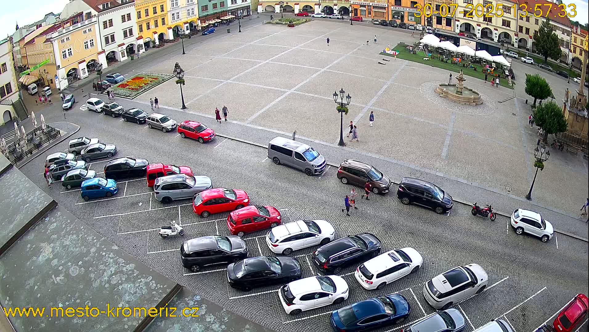 Kroměříž , (Velké náměstí ) Great Square East View Live Cam - Kromeriz, Zlin, Czechia