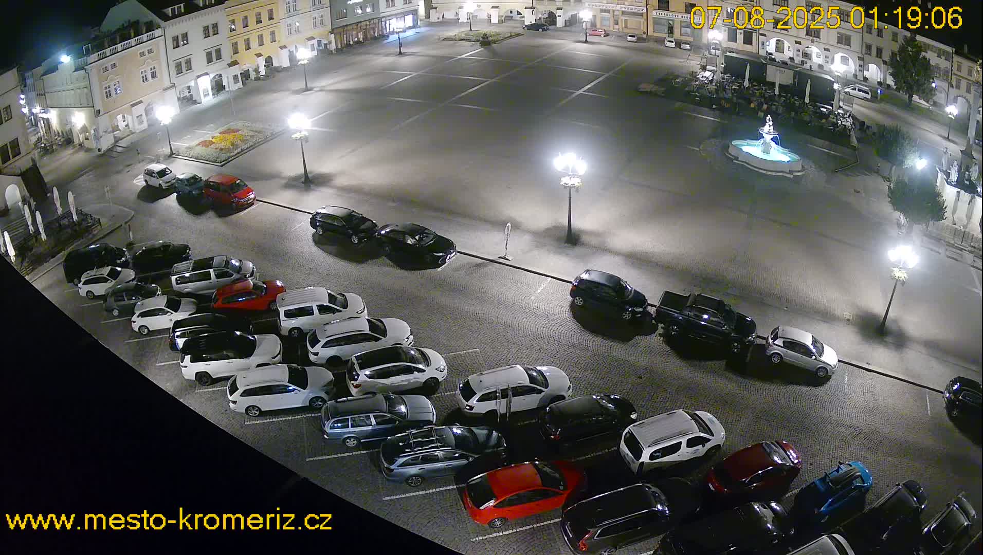 Kroměříž , (Velké náměstí ) Great Square East View Live Cam - Kromeriz, Zlin, Czechia