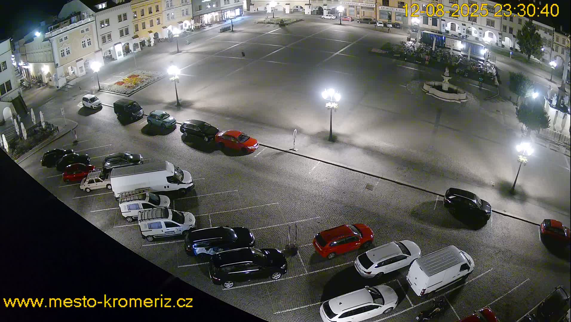 Kroměříž , (Velké náměstí ) Great Square East View Live Cam - Kromeriz, Zlin, Czechia