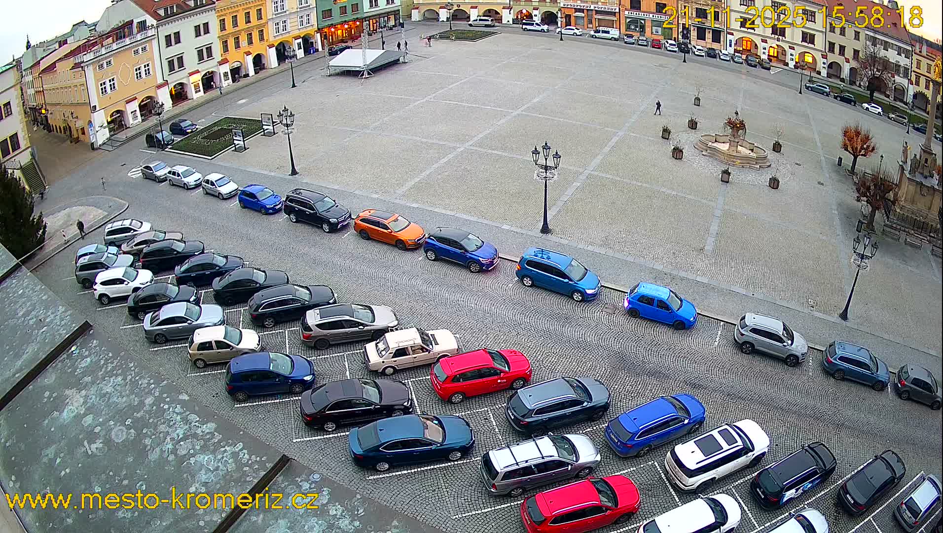 Kroměříž , (Velké náměstí ) Great Square East View Live Cam - Kromeriz, Zlin, Czechia