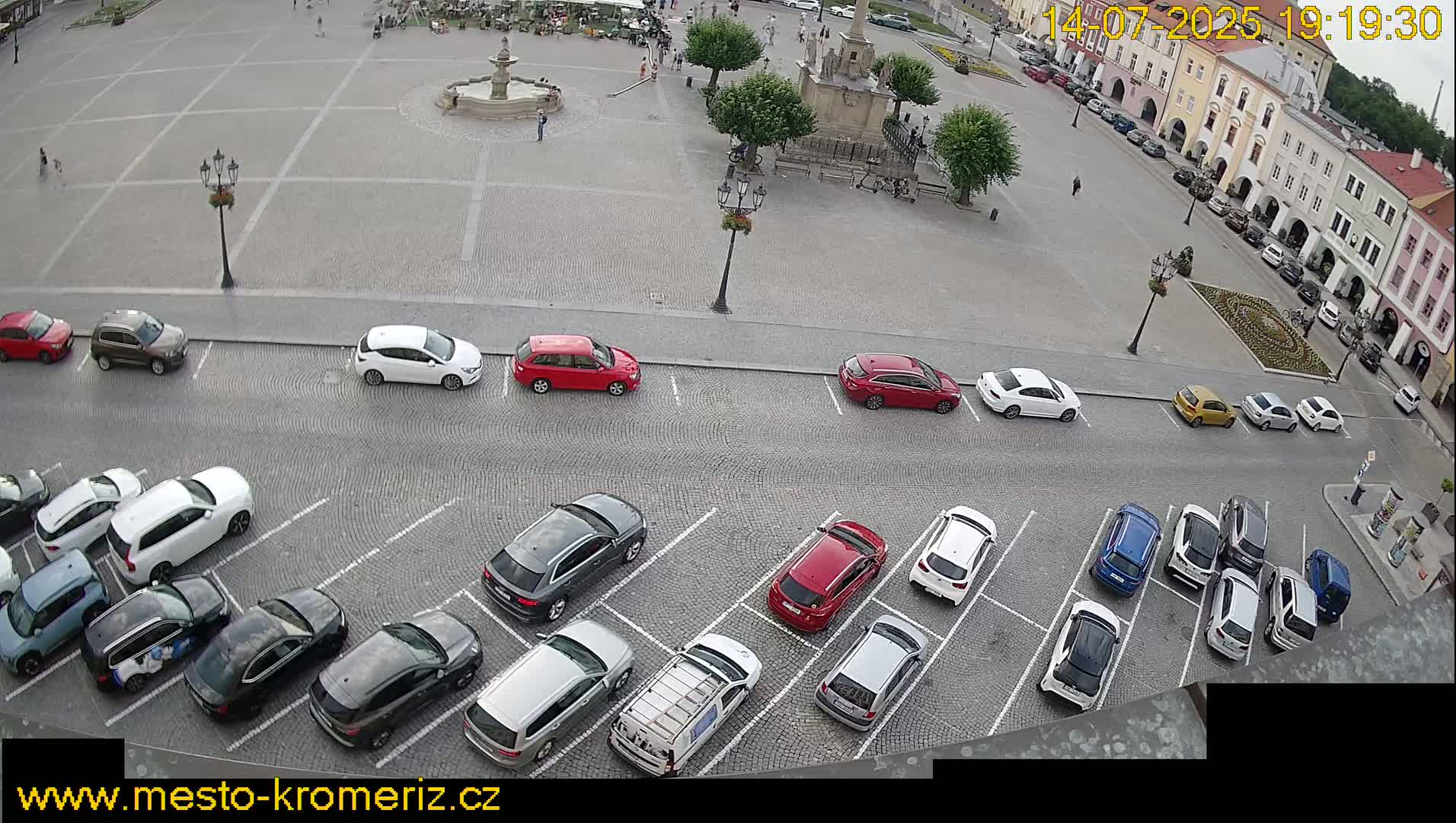 Kroměříž , (Velké náměstí ) Great Square North View Live Cam - Kromeriz, Zlin, Czechia