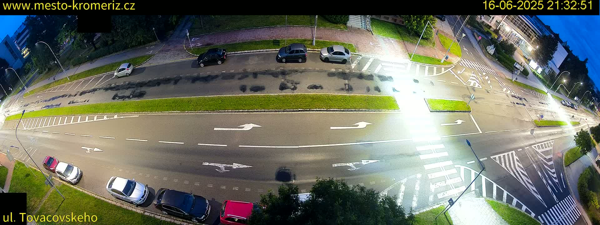 Kroměříž , Tovačovského Junction Live Cam - Kromeriz, Zlin, Czechia