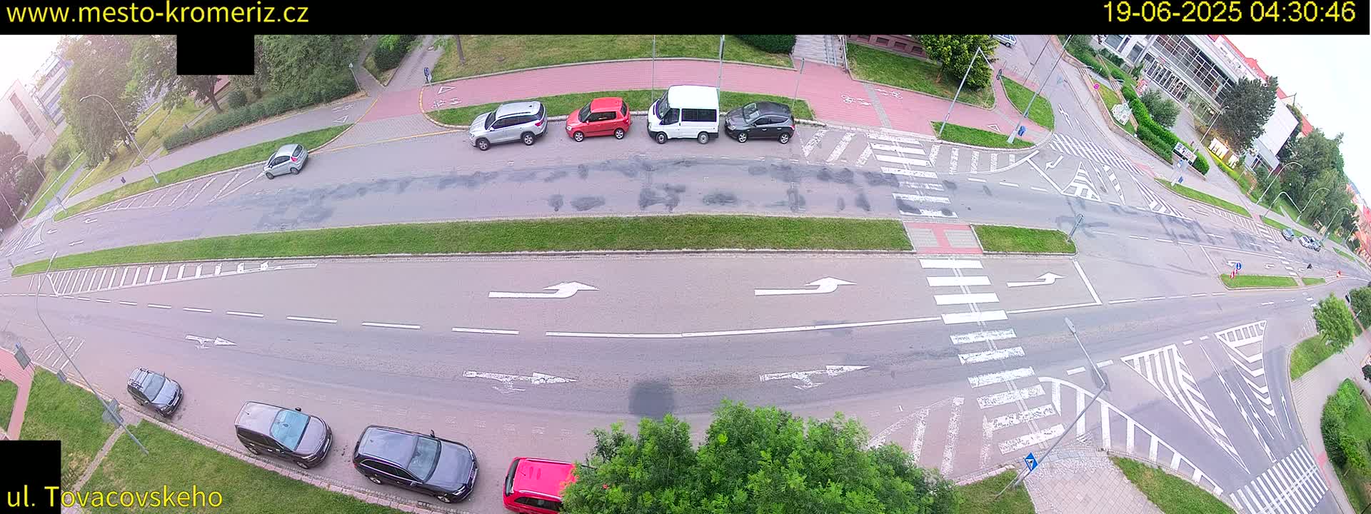 Kroměříž , Tovačovského Junction Live Cam - Kromeriz, Zlin, Czechia