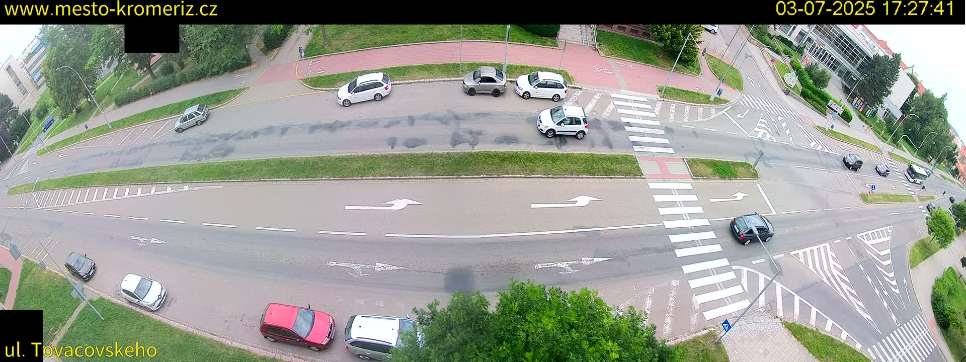 Kroměříž , Tovačovského Junction Live Cam - Kromeriz, Zlin, Czechia