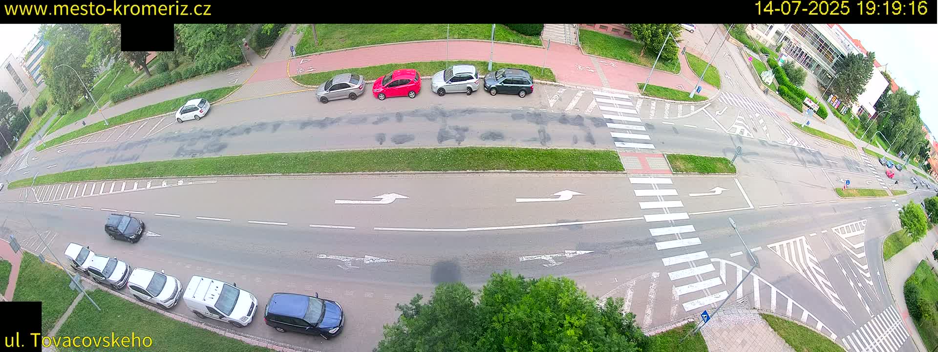 Kroměříž , Tovačovského Junction Live Cam - Kromeriz, Zlin, Czechia