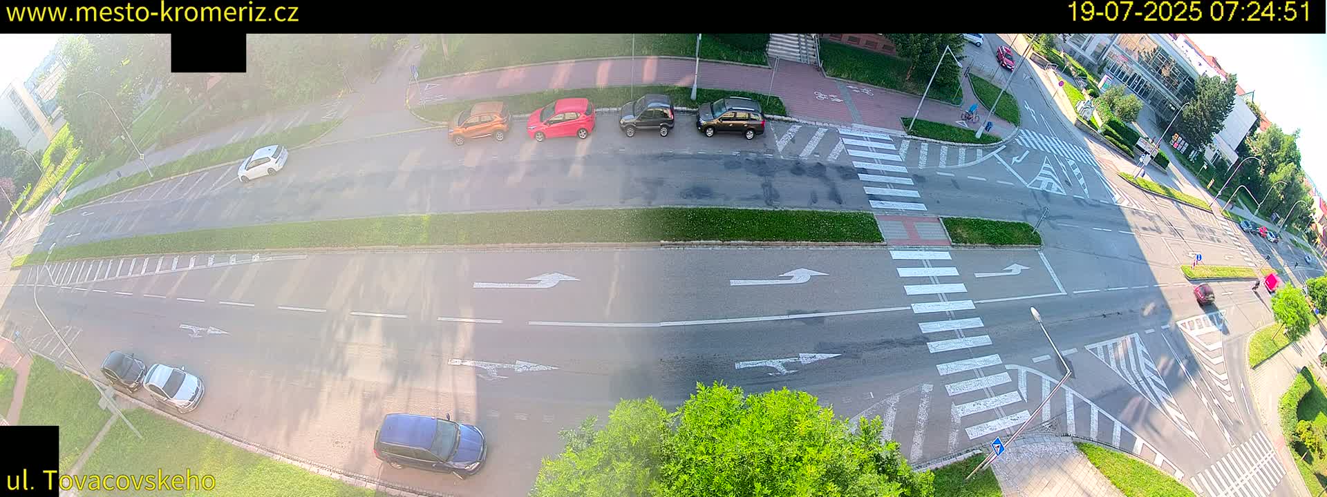 Kroměříž , Tovačovského Junction Live Cam - Kromeriz, Zlin, Czechia