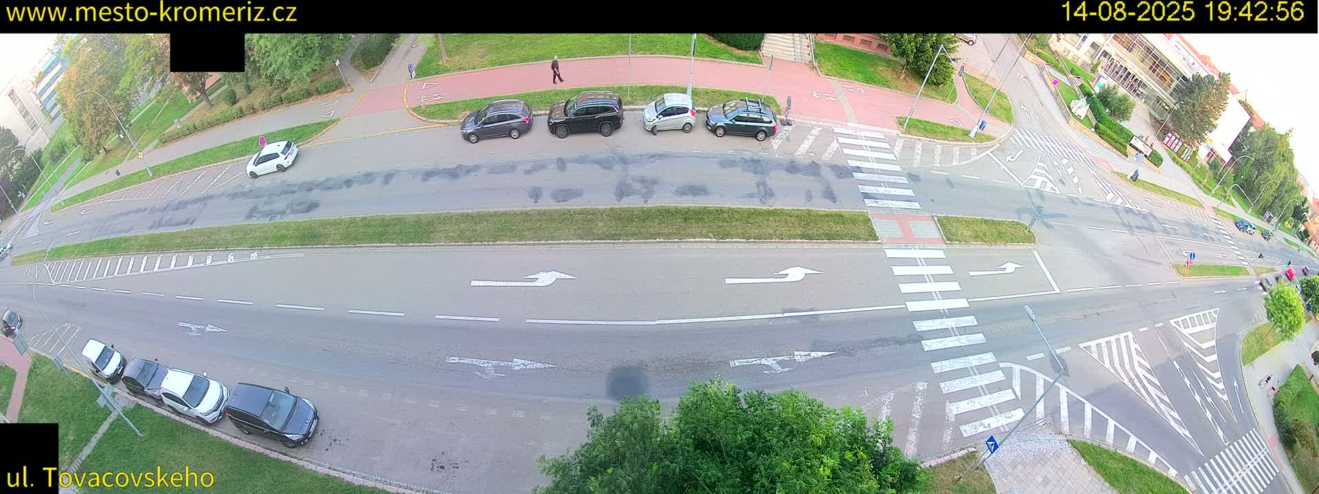 Kroměříž , Tovačovského Junction Live Cam - Kromeriz, Zlin, Czechia