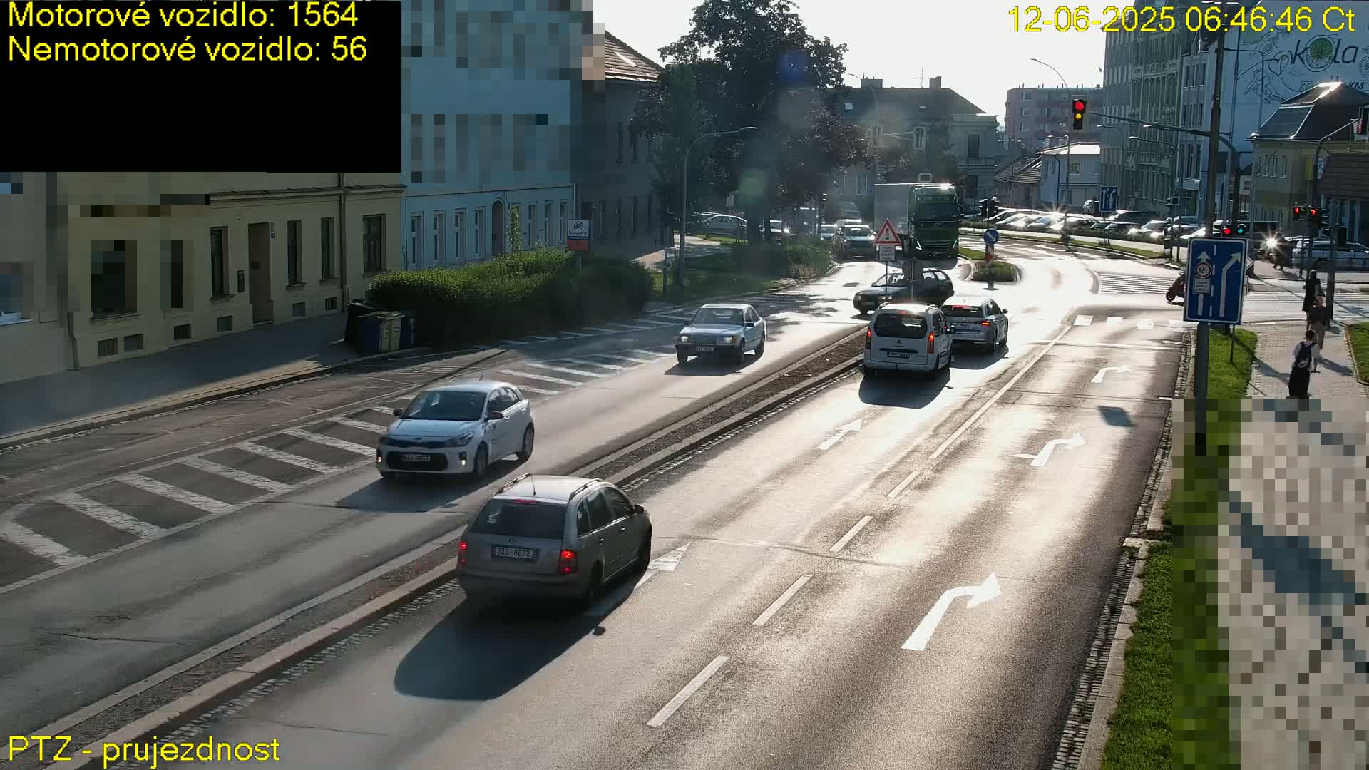 Kroměříž, Husovo & Kotojedska Náměstí Square /ul. 1.Máje (1 May Street) Junction Live Cam - Kromeriz, Zlin, Czechia