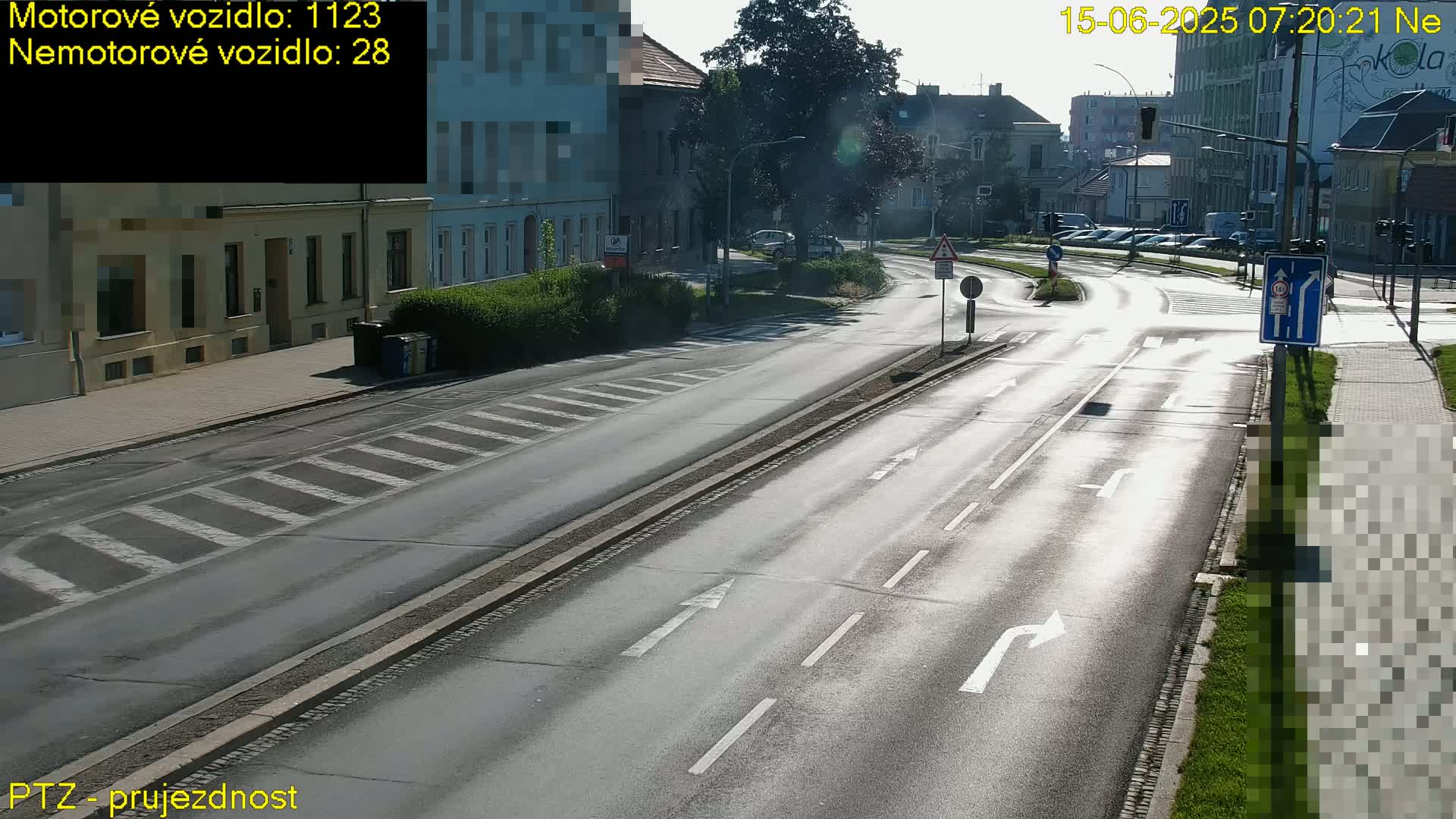 Kroměříž, Husovo & Kotojedska Náměstí Square /ul. 1.Máje (1 May Street) Junction Live Cam - Kromeriz, Zlin, Czechia