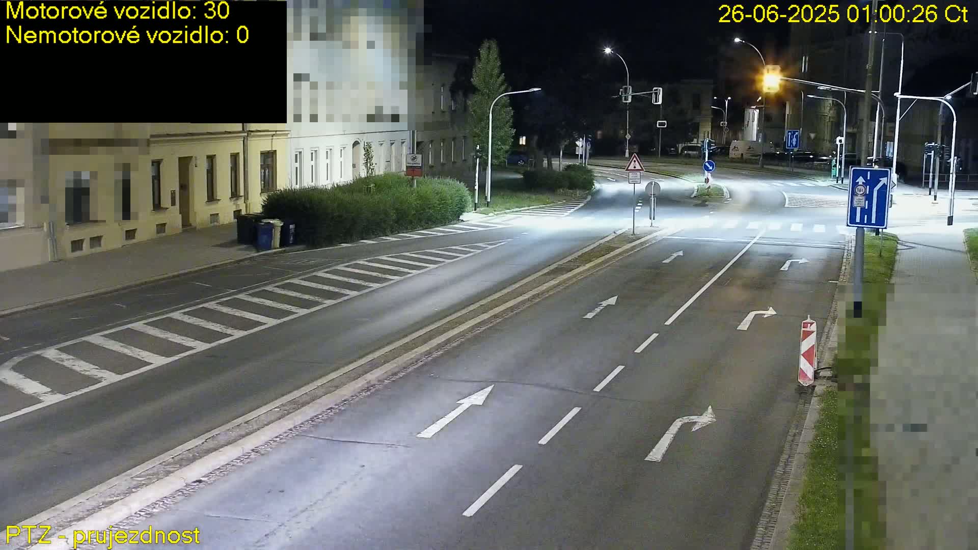 Kroměříž, Husovo & Kotojedska Náměstí Square /ul. 1.Máje (1 May Street) Junction Live Cam - Kromeriz, Zlin, Czechia