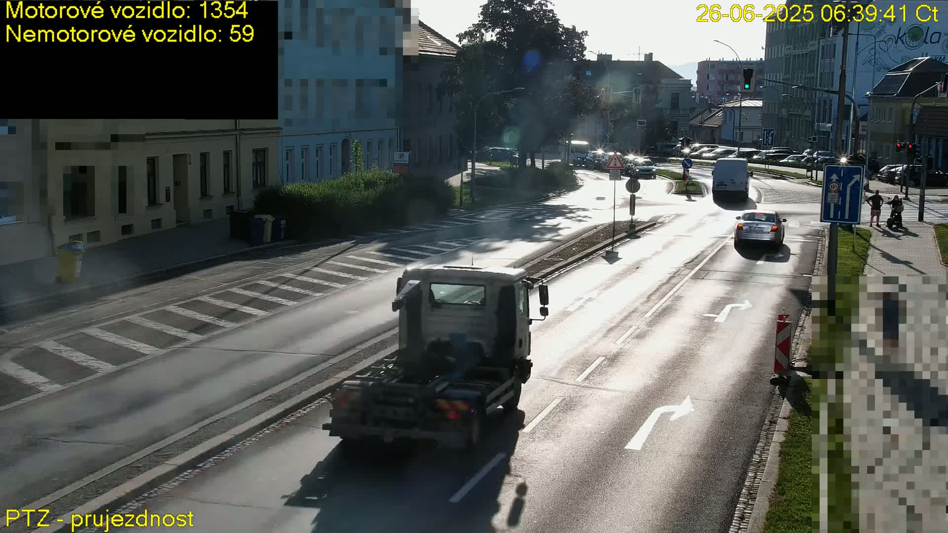 Kroměříž, Husovo & Kotojedska Náměstí Square /ul. 1.Máje (1 May Street) Junction Live Cam - Kromeriz, Zlin, Czechia