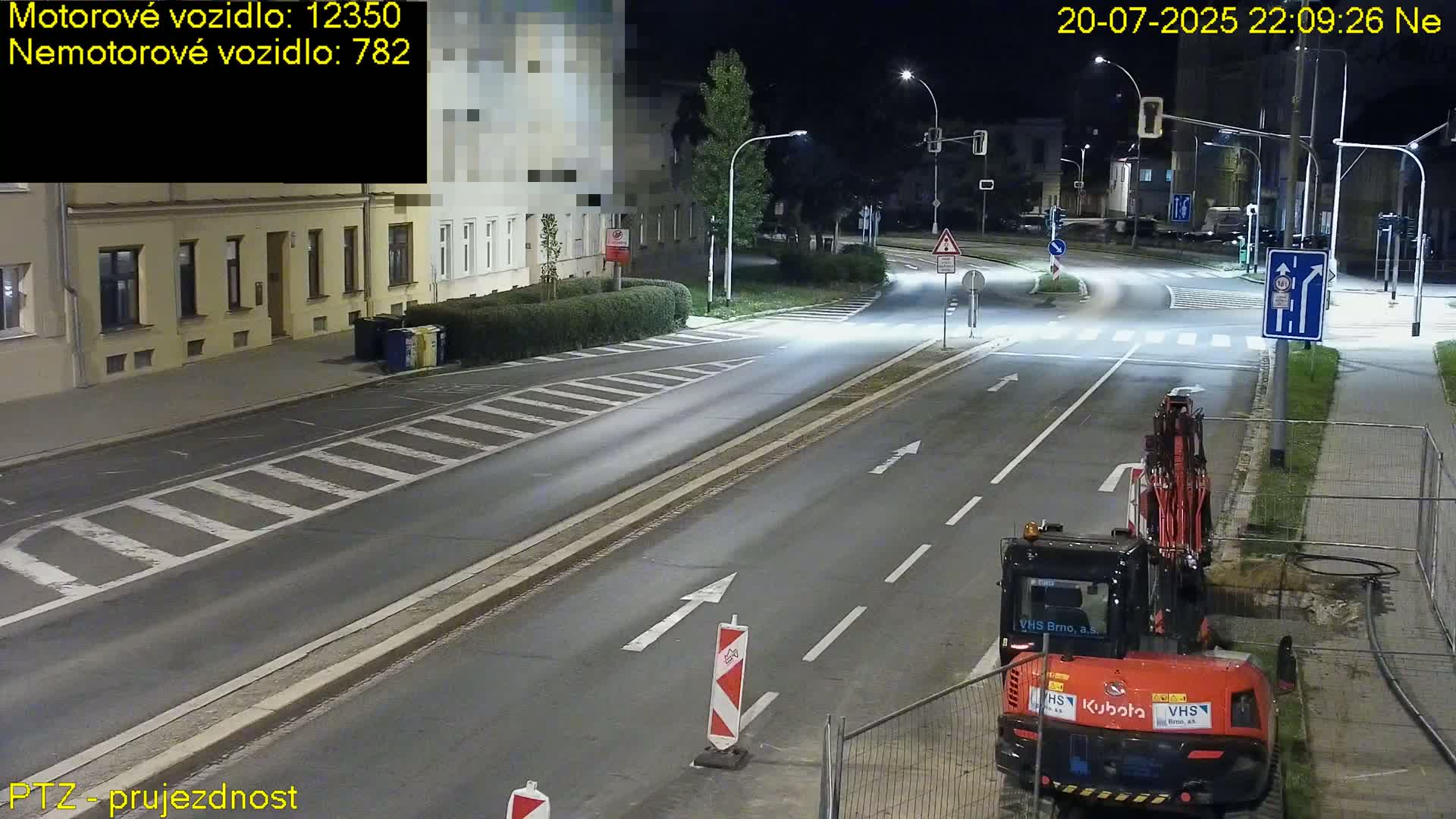 Kroměříž, Husovo & Kotojedska Náměstí Square /ul. 1.Máje (1 May Street) Junction Live Cam - Kromeriz, Zlin, Czechia