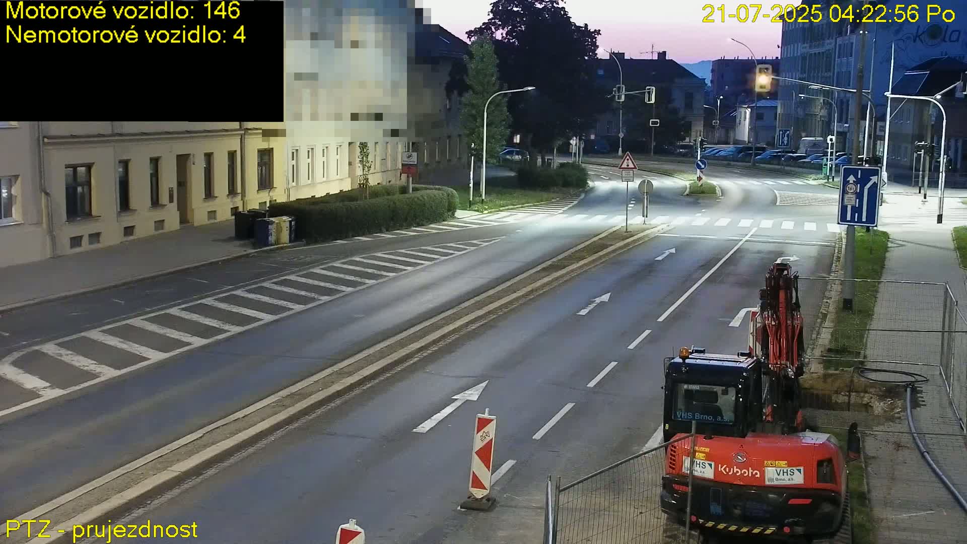 Kroměříž, Husovo & Kotojedska Náměstí Square /ul. 1.Máje (1 May Street) Junction Live Cam - Kromeriz, Zlin, Czechia