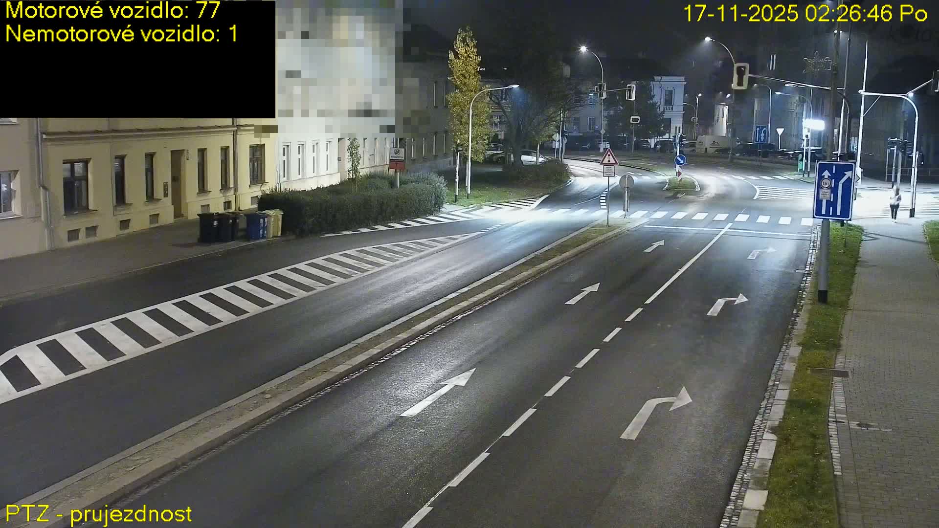 Kroměříž, Husovo & Kotojedska Náměstí Square /ul. 1.Máje (1 May Street) Junction Live Cam - Kromeriz, Zlin, Czechia