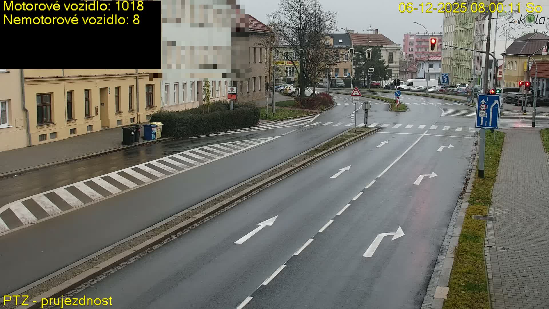 Kroměříž, Husovo & Kotojedska Náměstí Square /ul. 1.Máje (1 May Street) Junction Live Cam - Kromeriz, Zlin, Czechia
