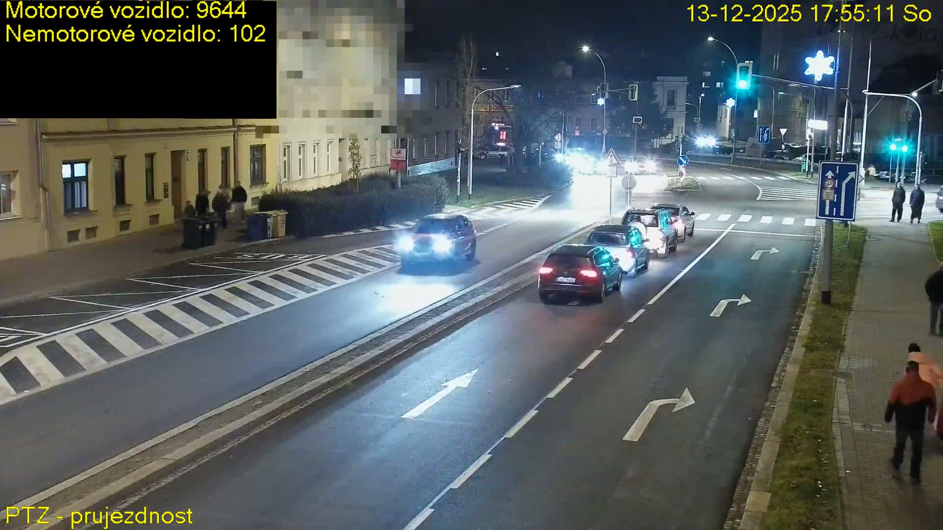 Kroměříž, Husovo & Kotojedska Náměstí Square /ul. 1.Máje (1 May Street) Junction Live Cam - Kromeriz, Zlin, Czechia