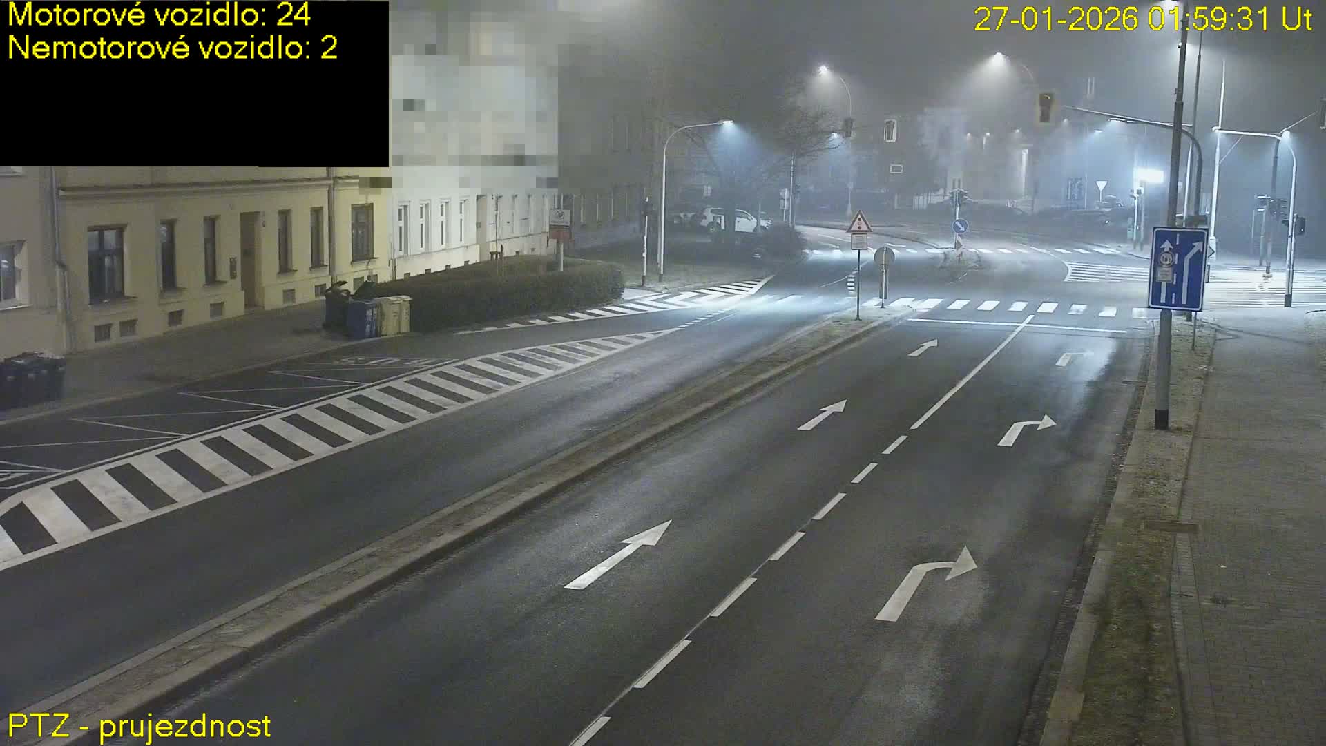 Kroměříž, Husovo & Kotojedska Náměstí Square /ul. 1.Máje (1 May Street) Junction Live Cam - Kromeriz, Zlin, Czechia