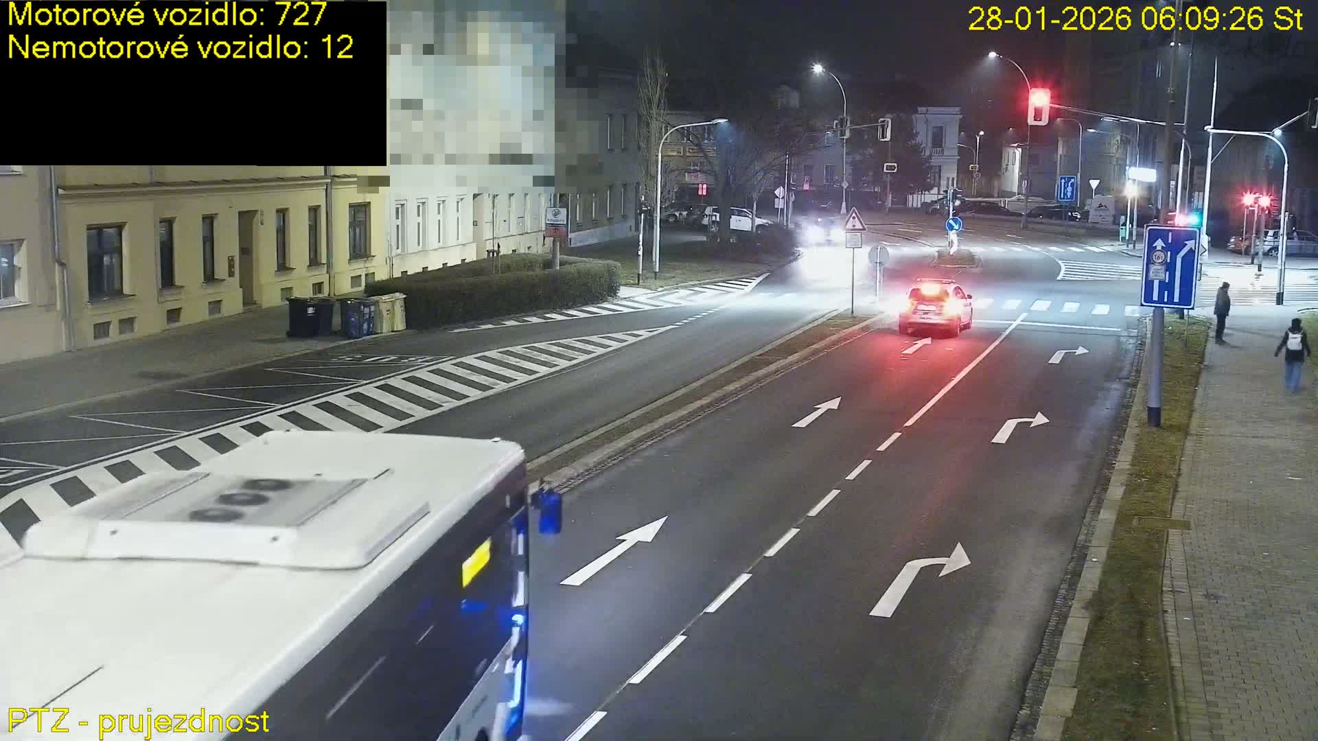 Kroměříž, Husovo & Kotojedska Náměstí Square /ul. 1.Máje (1 May Street) Junction Live Cam - Kromeriz, Zlin, Czechia