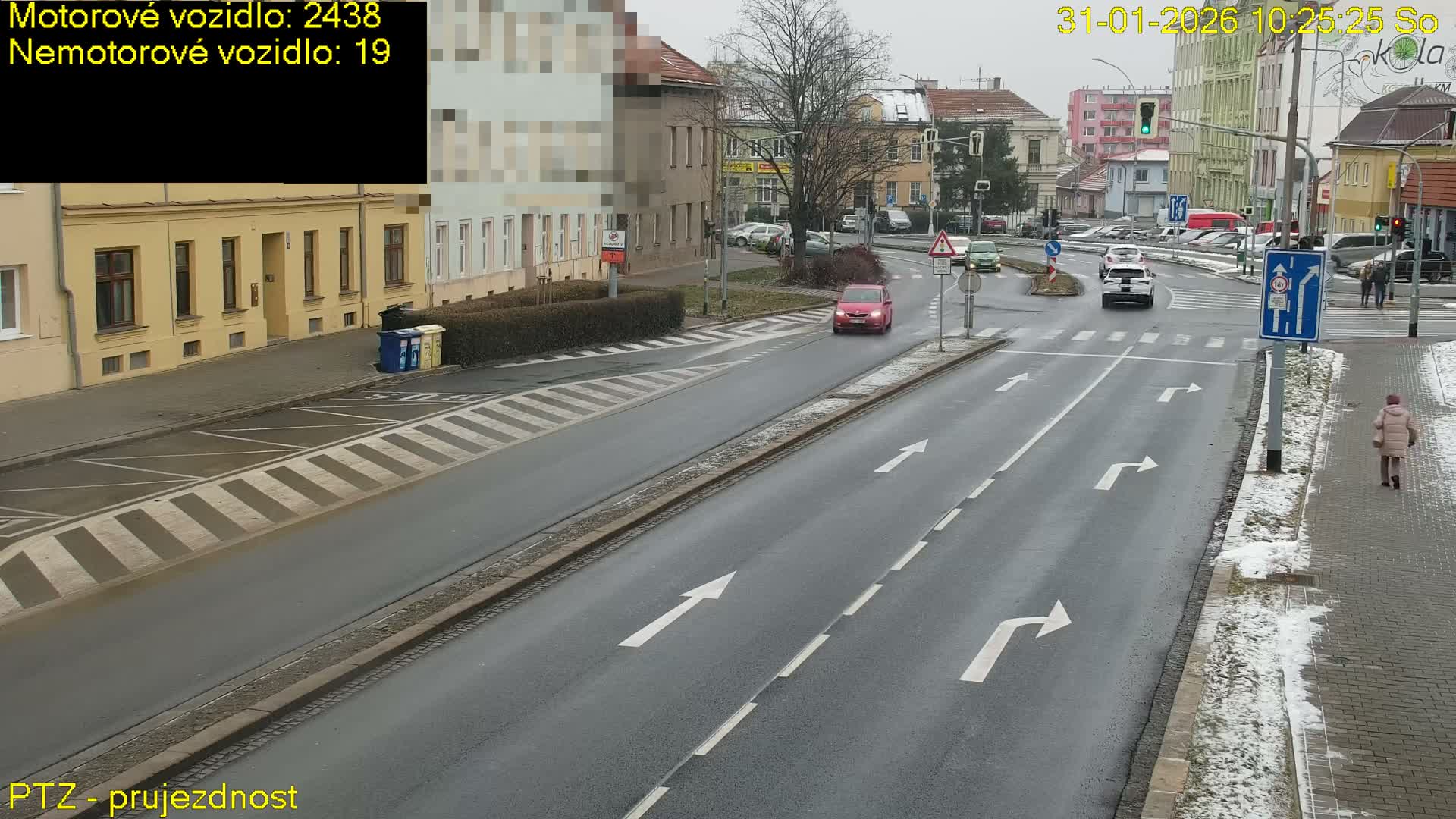 Kroměříž, Husovo & Kotojedska Náměstí Square /ul. 1.Máje (1 May Street) Junction Live Cam - Kromeriz, Zlin, Czechia