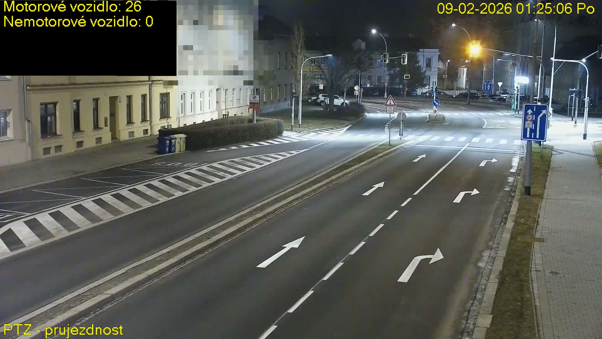 Kroměříž, Husovo & Kotojedska Náměstí Square /ul. 1.Máje (1 May Street) Junction Live Cam - Kromeriz, Zlin, Czechia