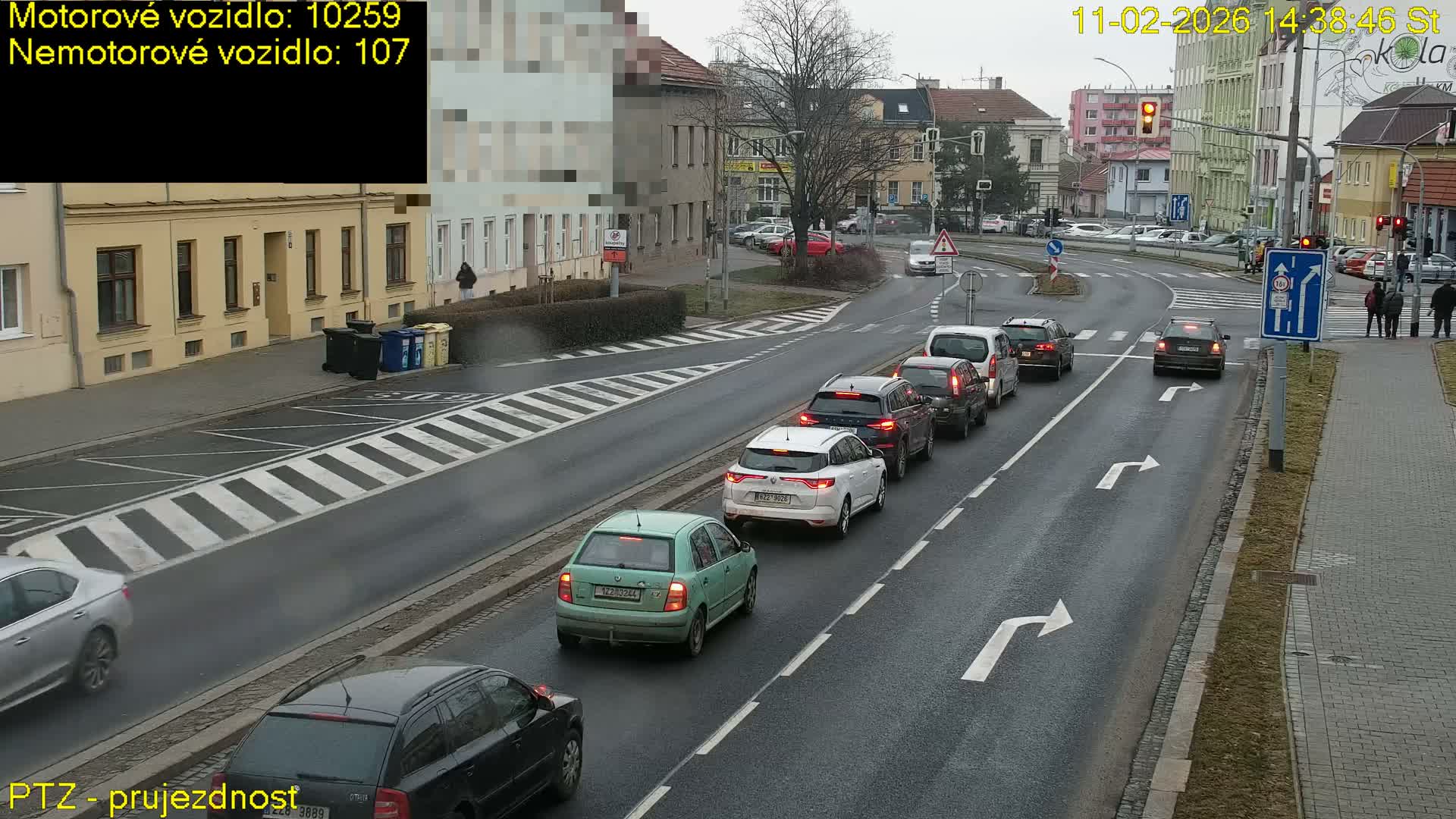 Kroměříž, Husovo & Kotojedska Náměstí Square /ul. 1.Máje (1 May Street) Junction Live Cam - Kromeriz, Zlin, Czechia