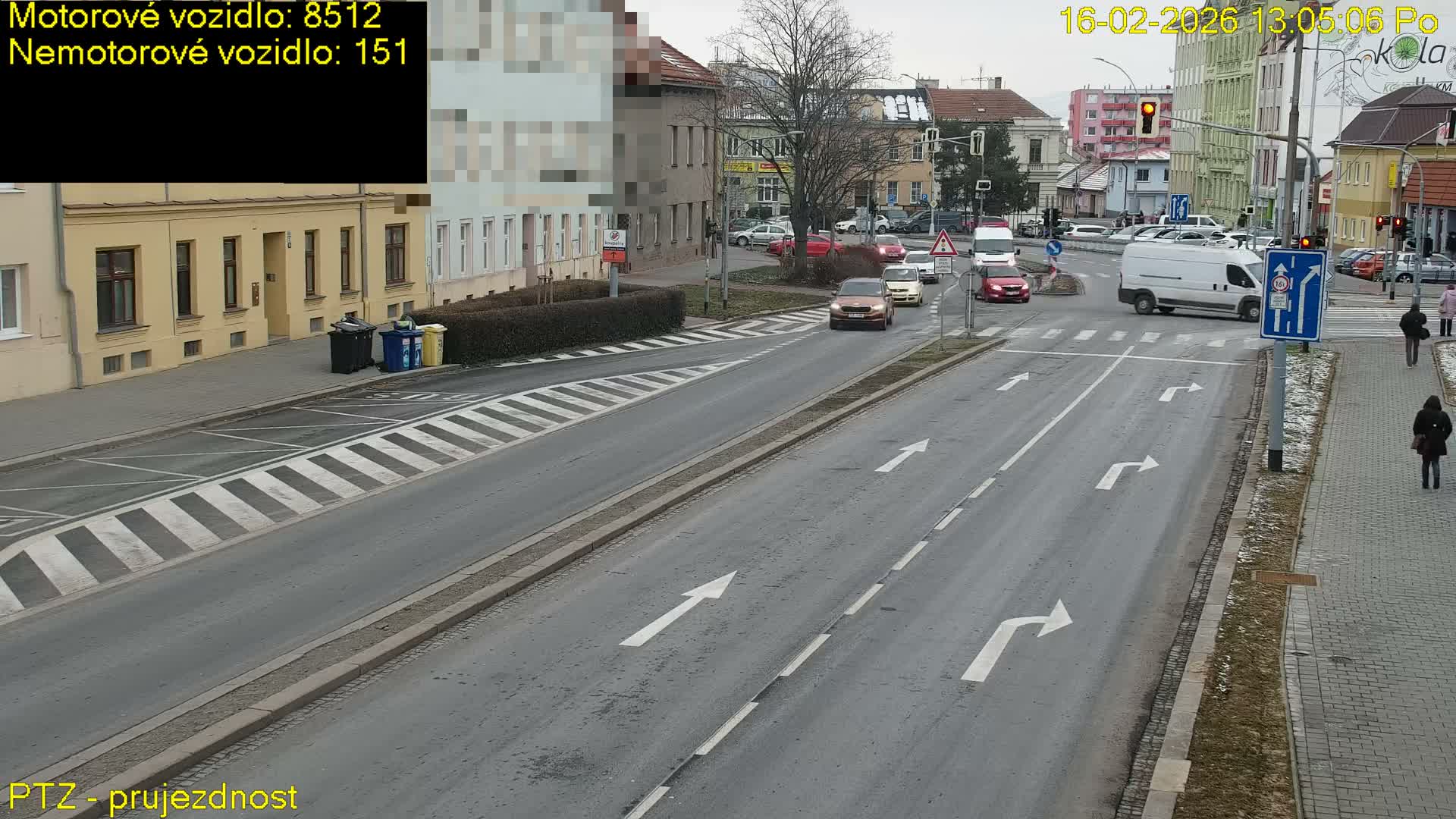 Kroměříž, Husovo & Kotojedska Náměstí Square /ul. 1.Máje (1 May Street) Junction Live Cam - Kromeriz, Zlin, Czechia